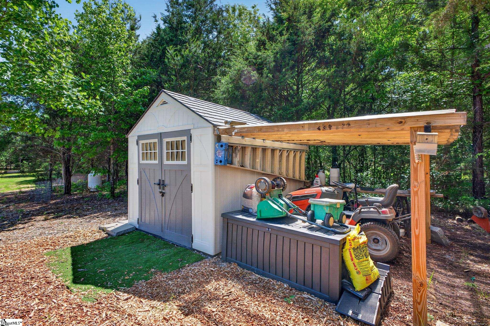2765 Brockman McClimon Road Greer, SC 29651