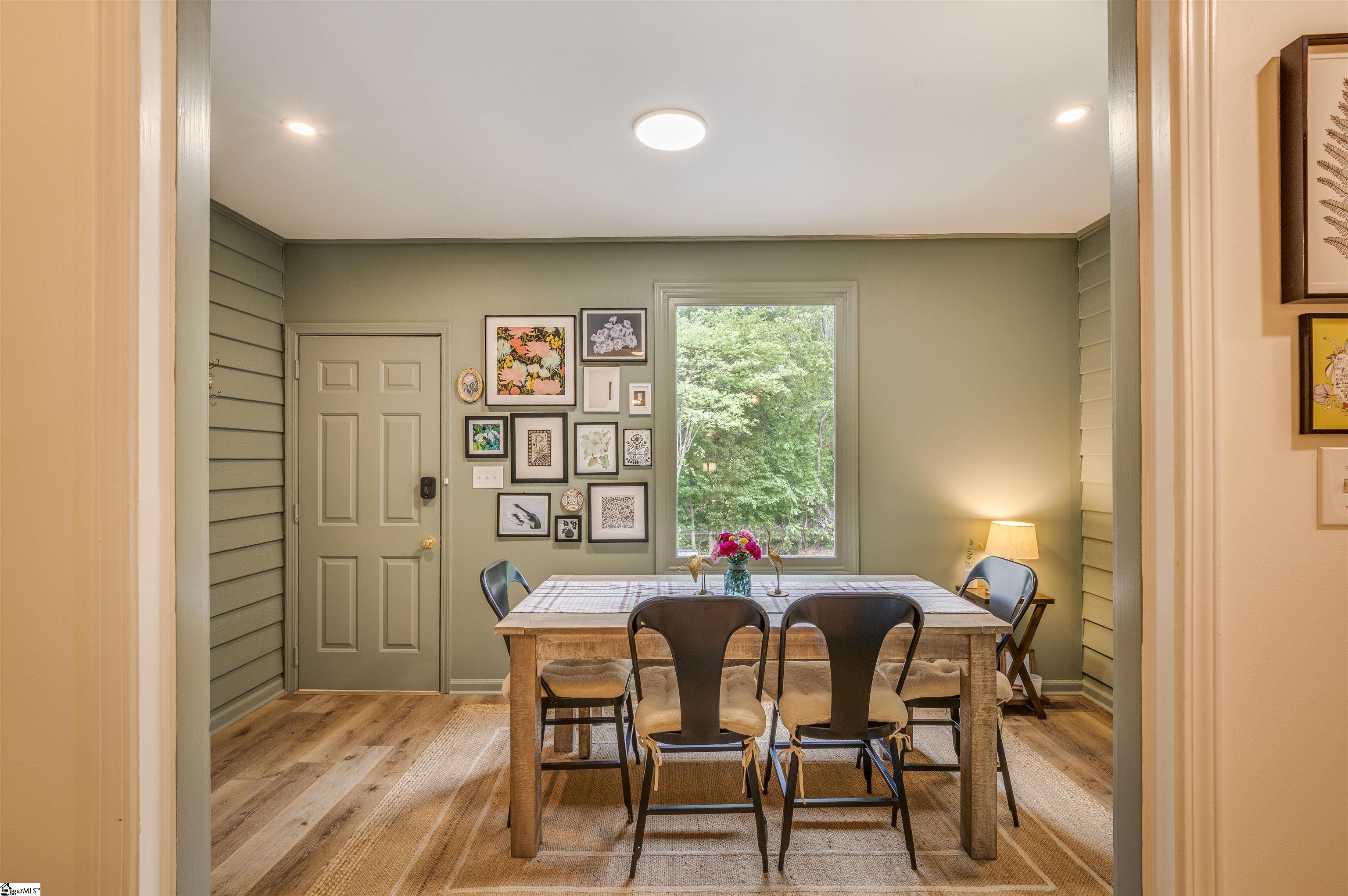 99 Falcon Crest Drive UNIT Unit 3 Greenville, SC 29607