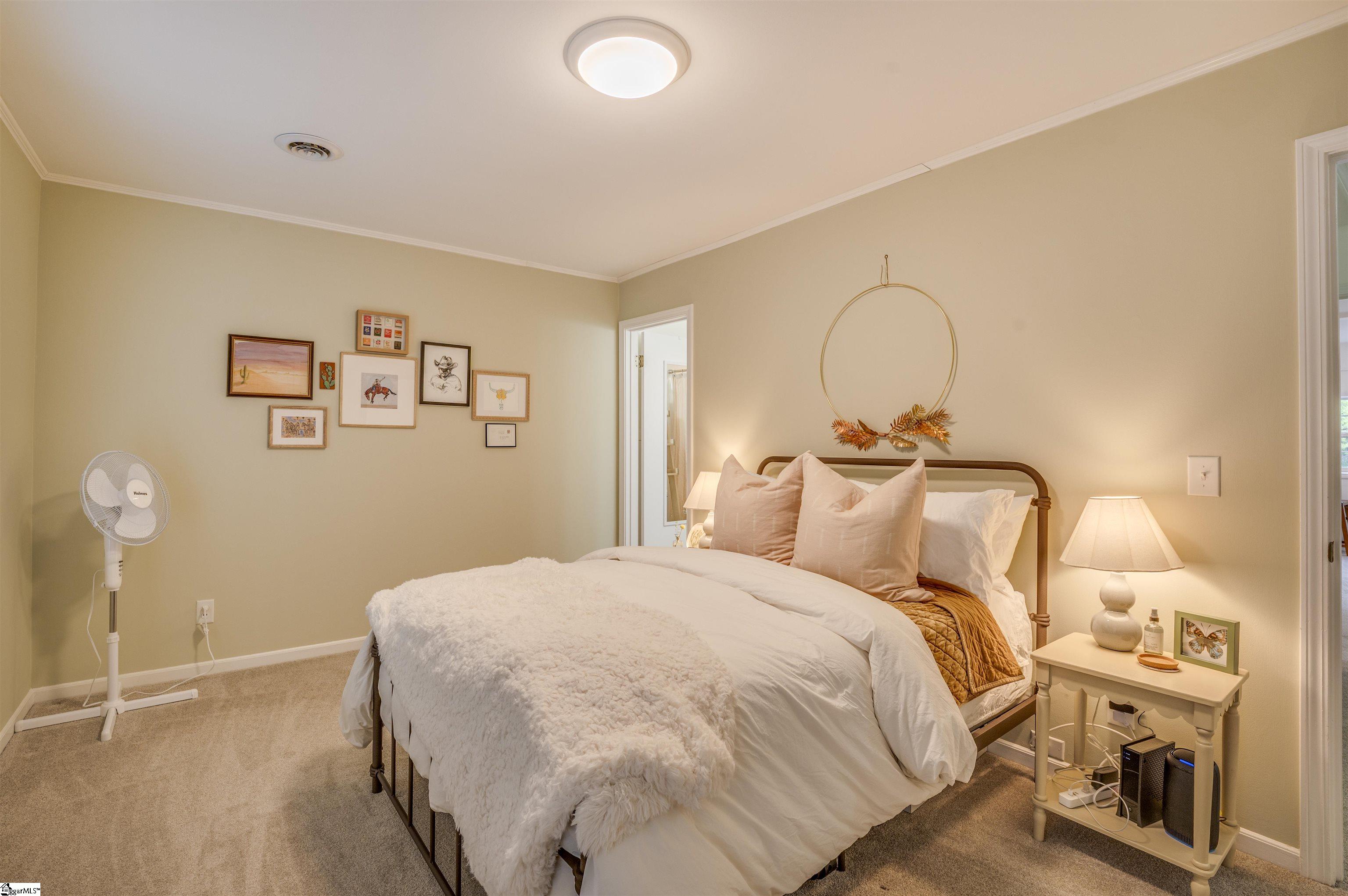 99 Falcon Crest Drive UNIT Unit 3 Greenville, SC 29607