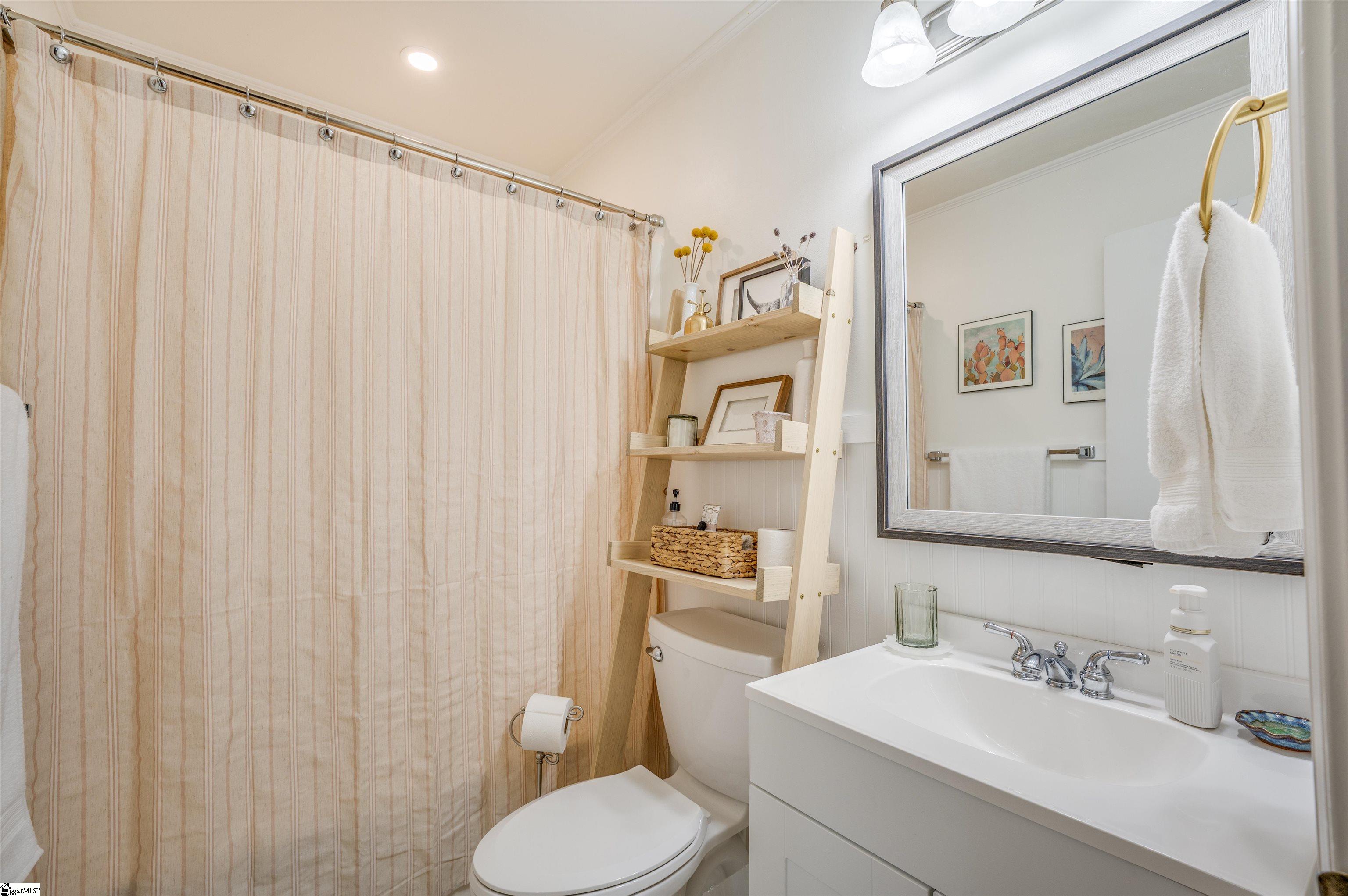 99 Falcon Crest Drive UNIT Unit 3 Greenville, SC 29607