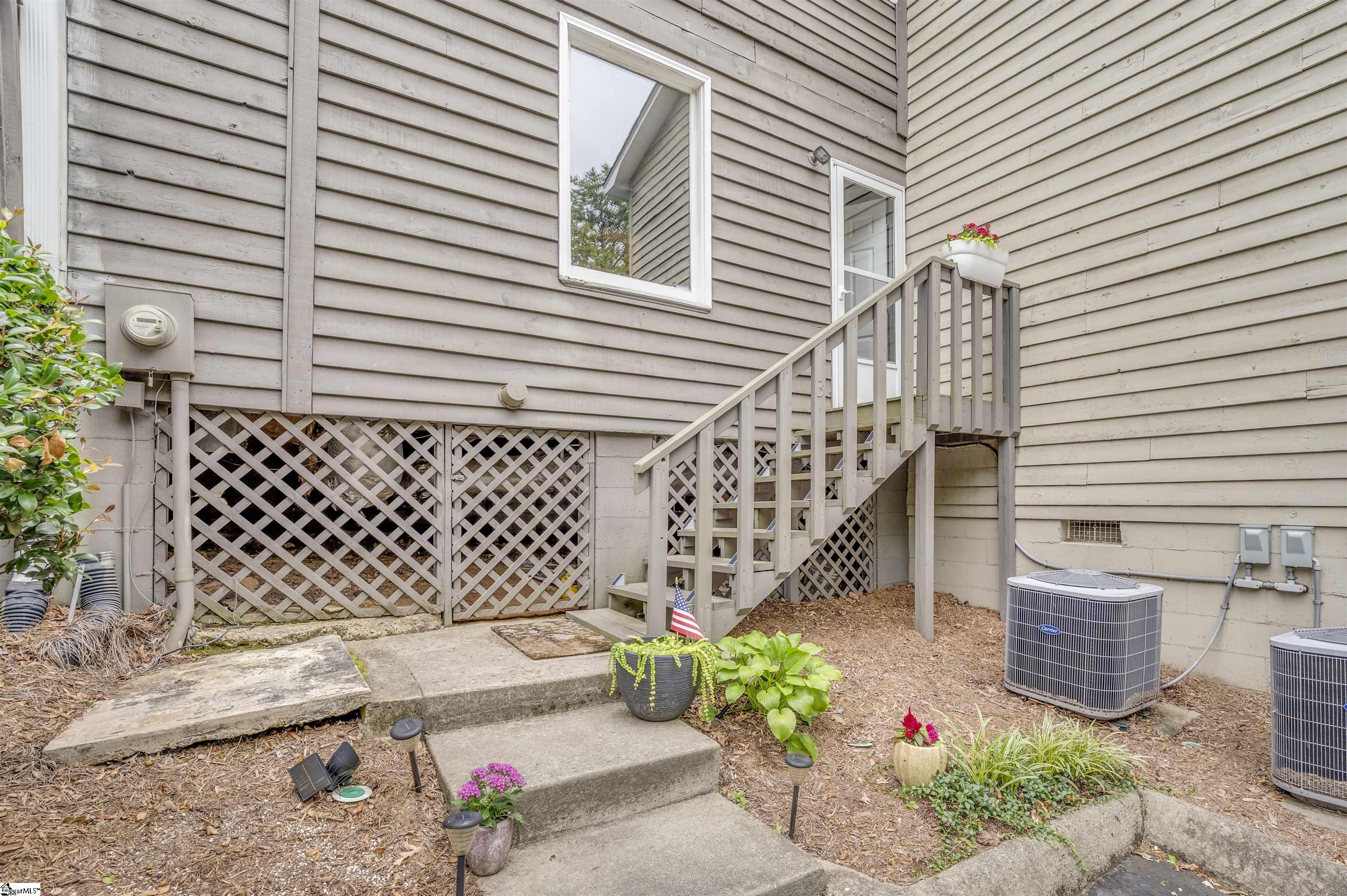99 Falcon Crest Drive UNIT Unit 3 Greenville, SC 29607