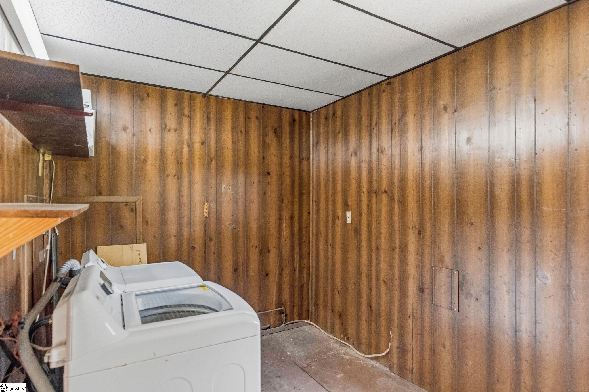 8 Bainbridge Drive Greenville, SC 29611