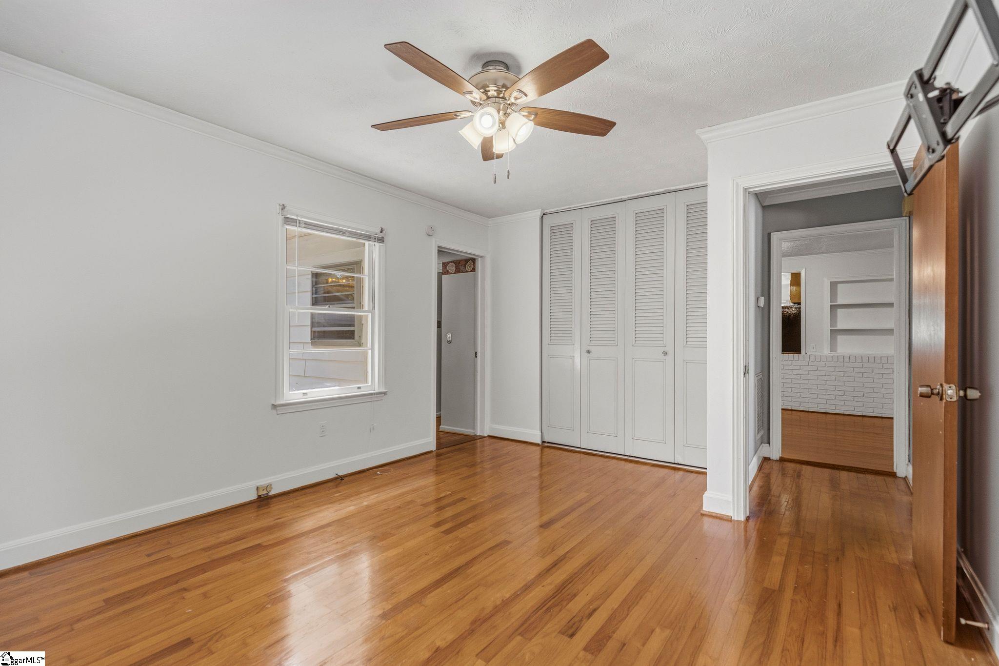 8 Bainbridge Drive Greenville, SC 29611