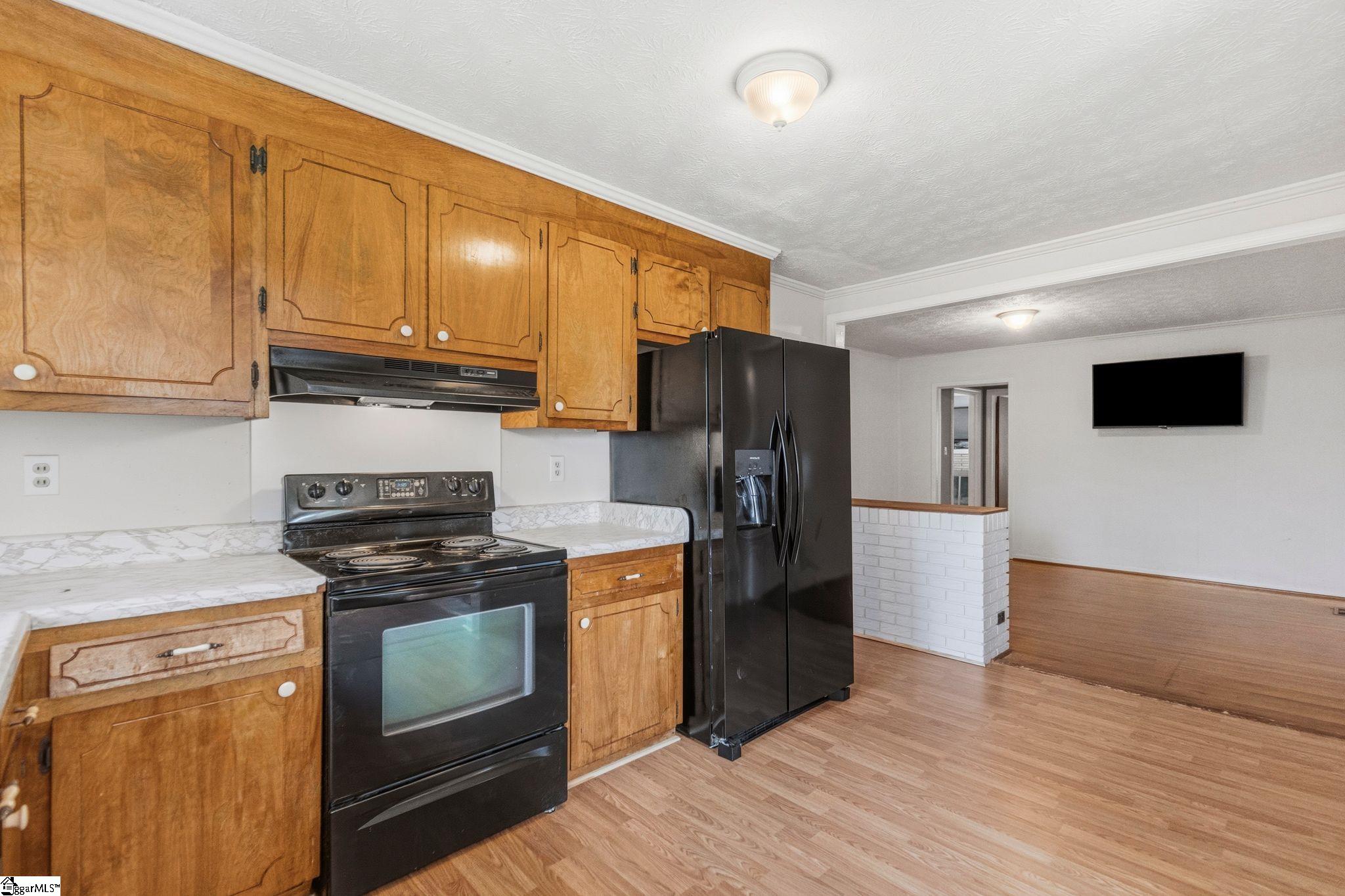 8 Bainbridge Drive Greenville, SC 29611