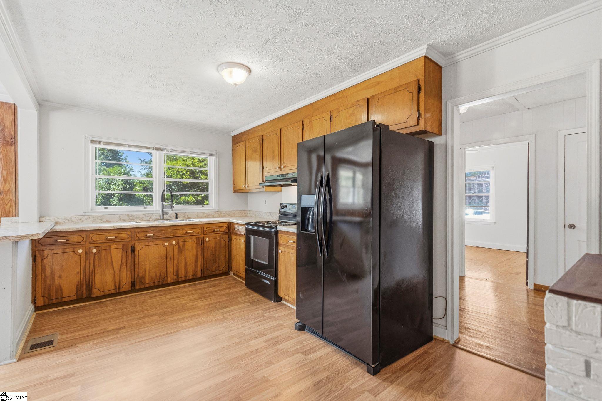 8 Bainbridge Drive Greenville, SC 29611
