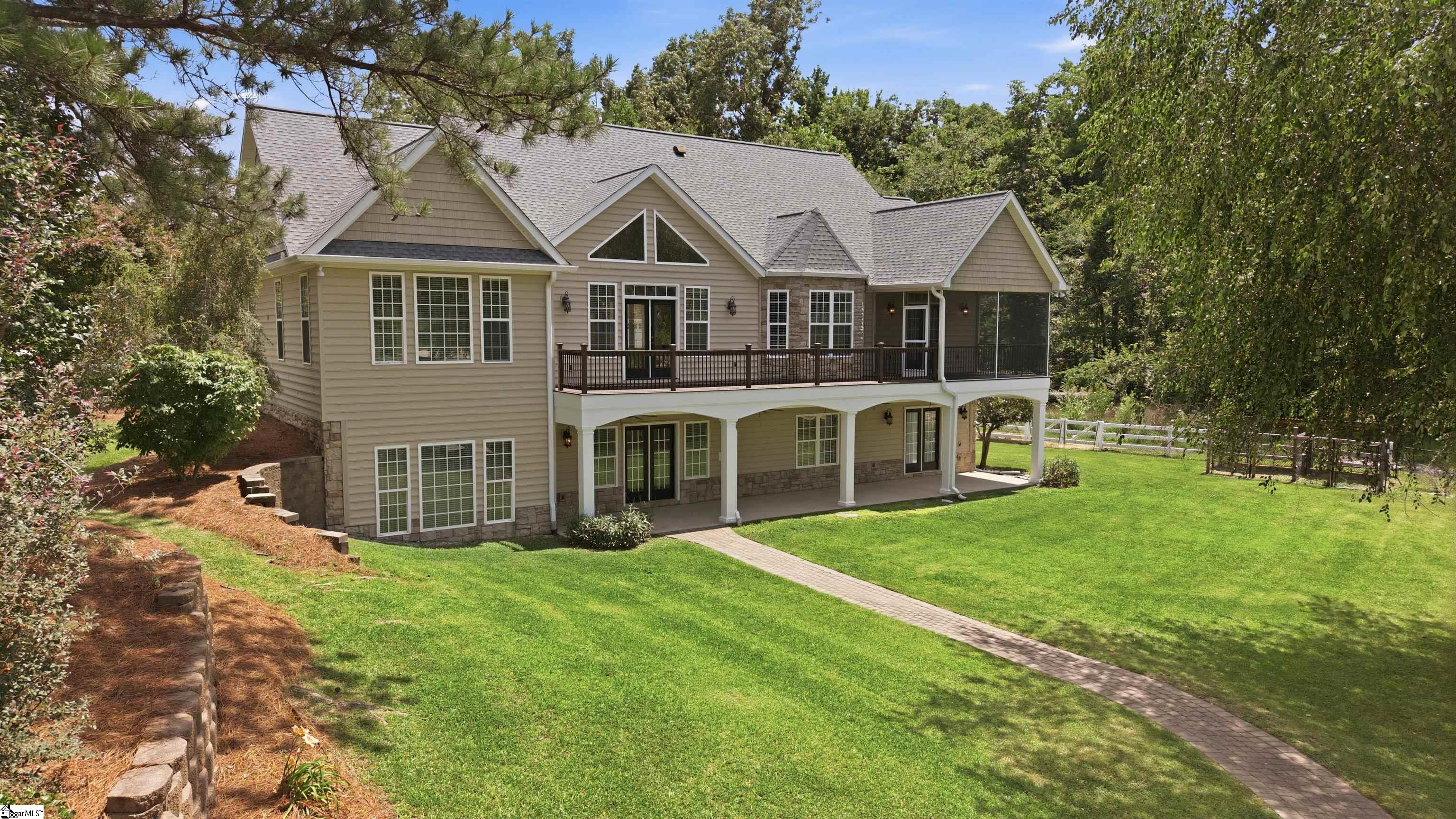 123 Bridgepoint Road Greenwood, SC 29649
