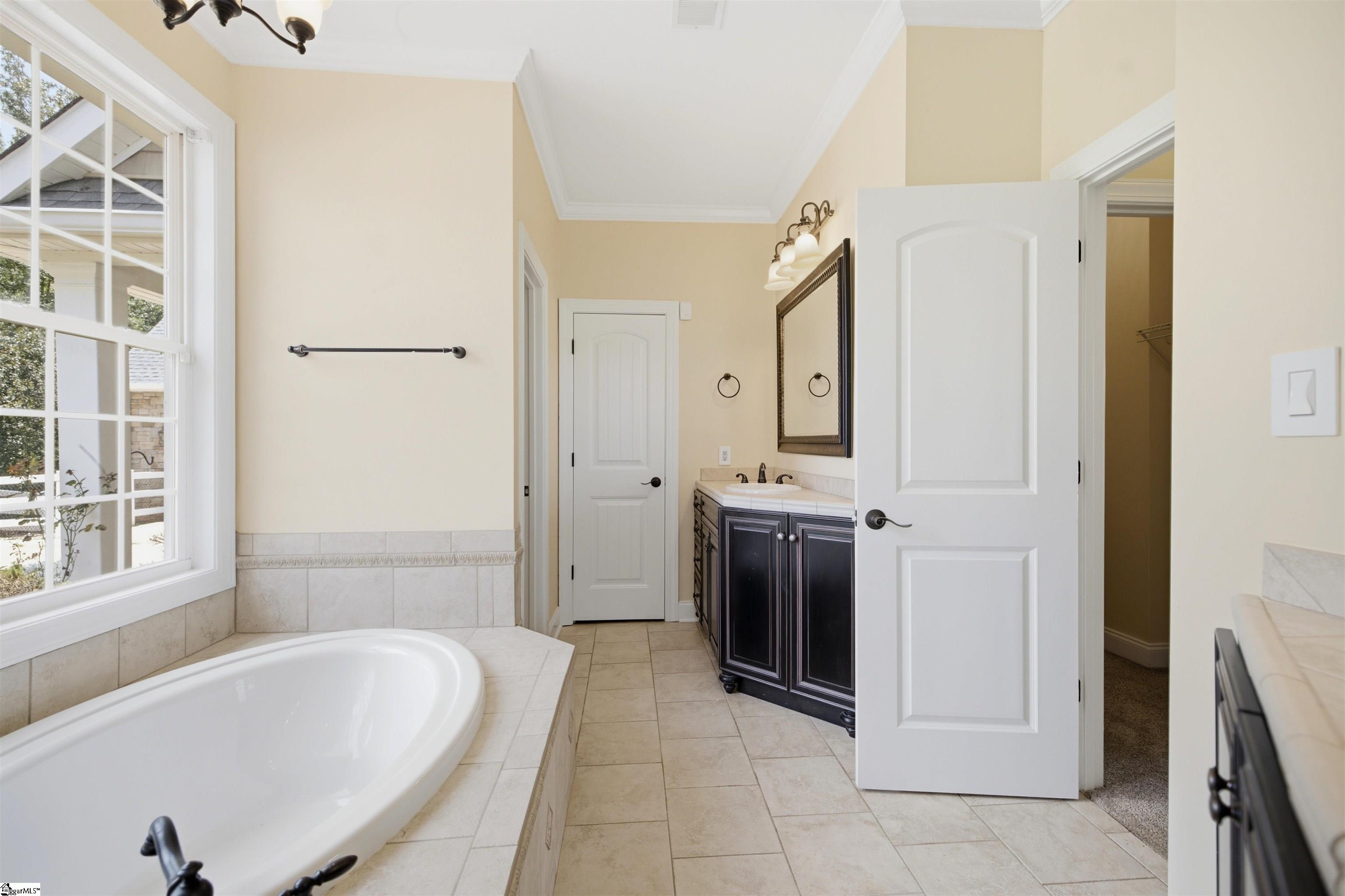 123 Bridgepoint Road Greenwood, SC 29649