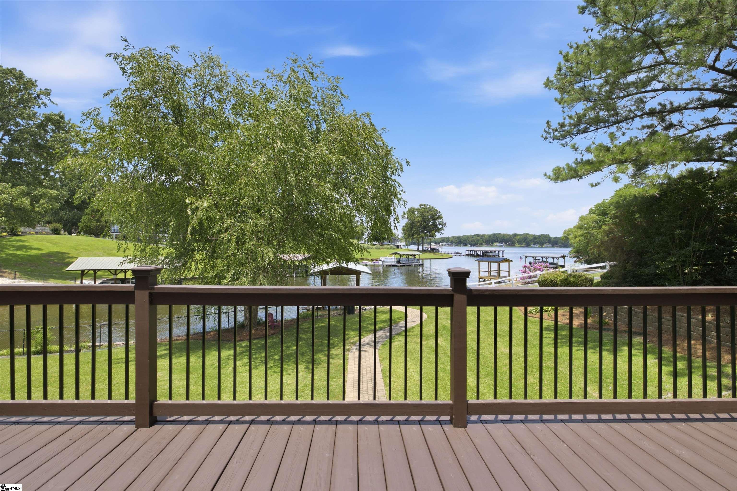 123 Bridgepoint Road Greenwood, SC 29649