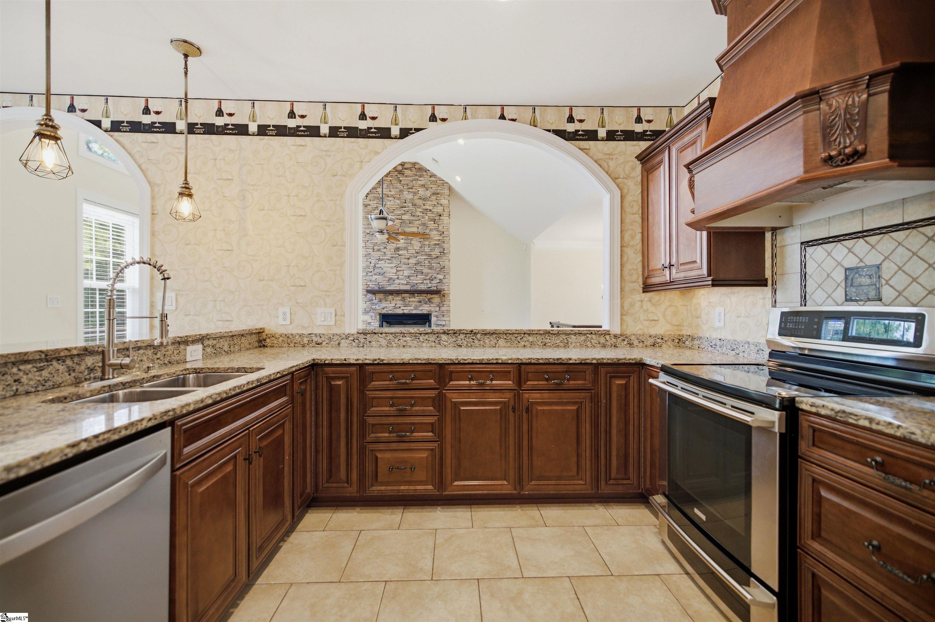 123 Bridgepoint Road Greenwood, SC 29649