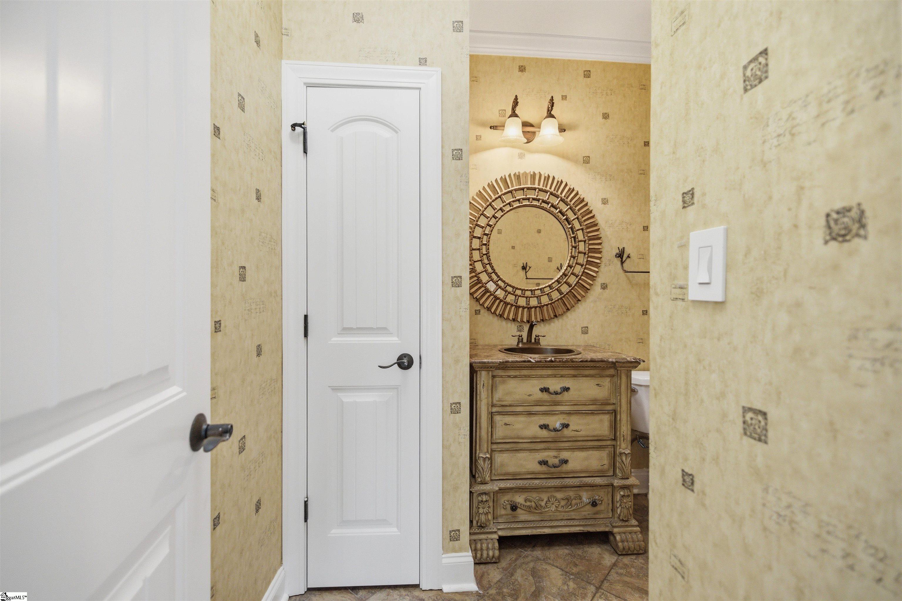 123 Bridgepoint Road Greenwood, SC 29649