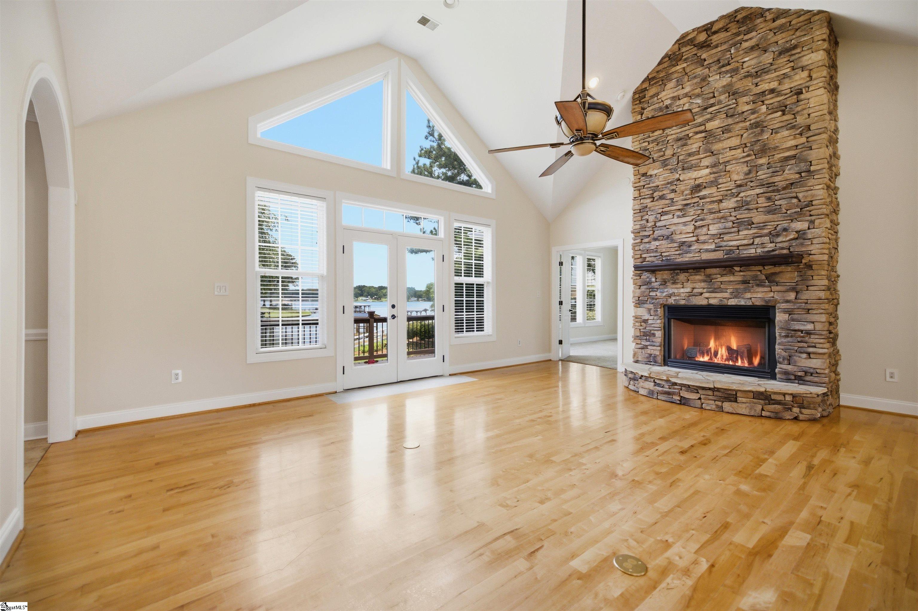 123 Bridgepoint Road Greenwood, SC 29649