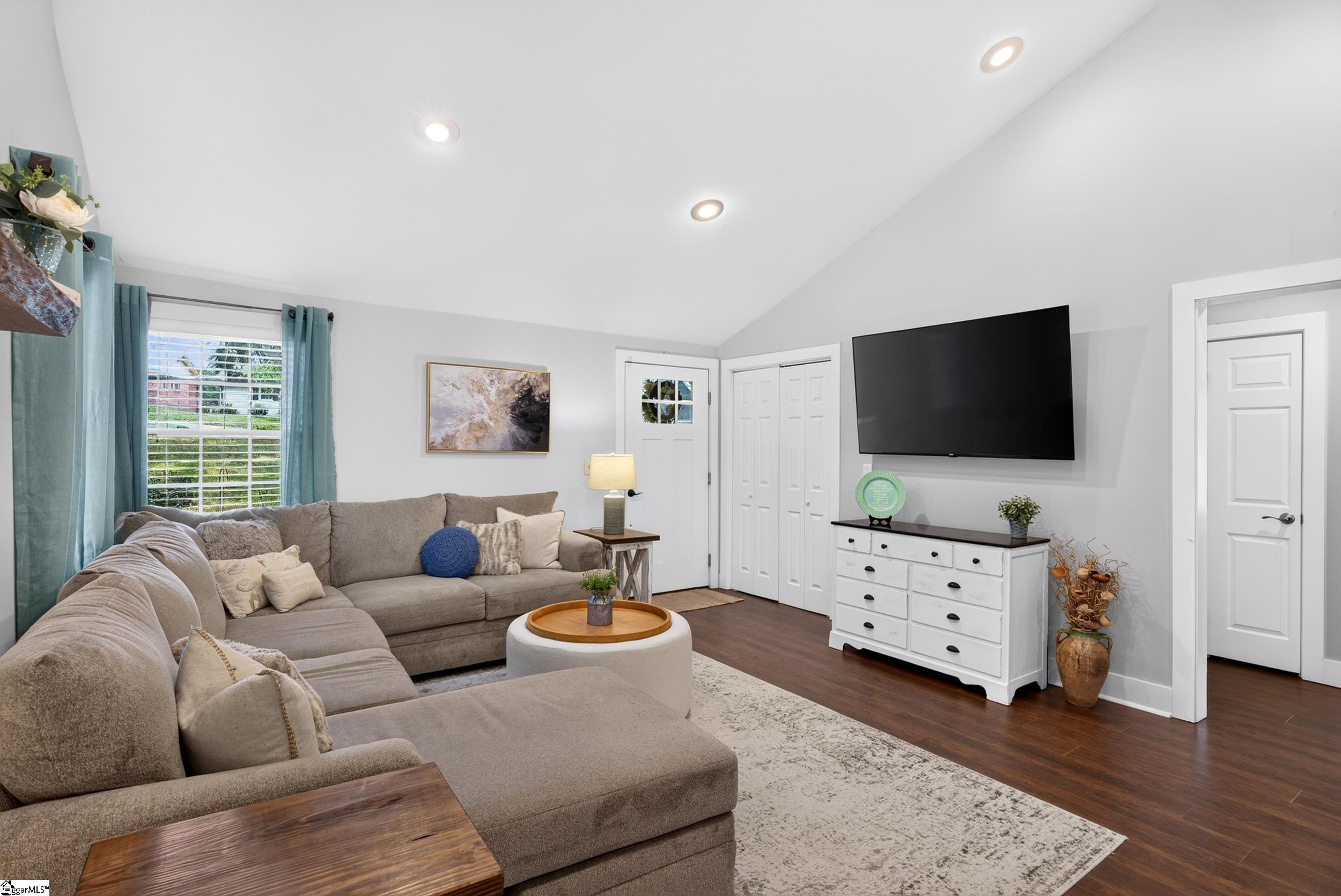 1020 Jacobs Road Greenville, SC 29605