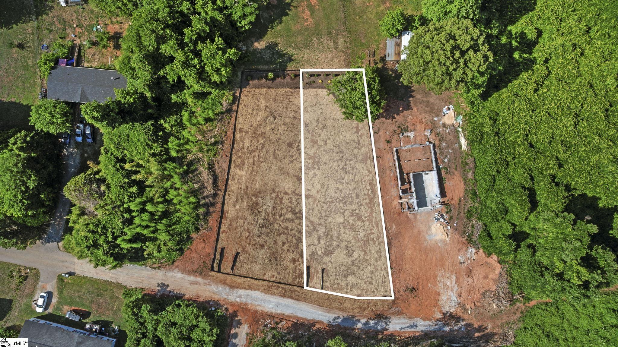 105 S Silver Lake Drive Taylors, SC 29687