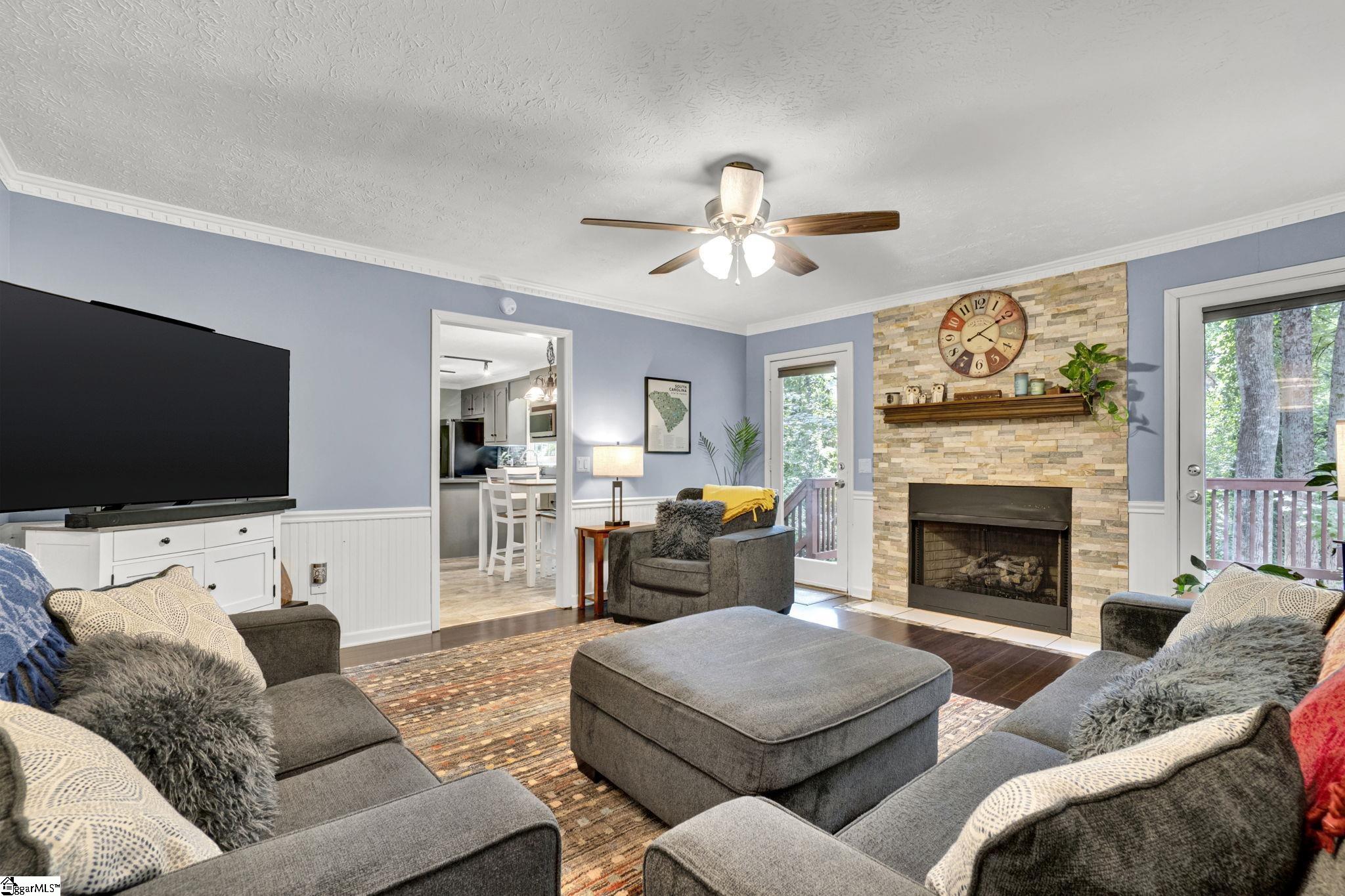 215 E Shefford Street Greer, SC 29650