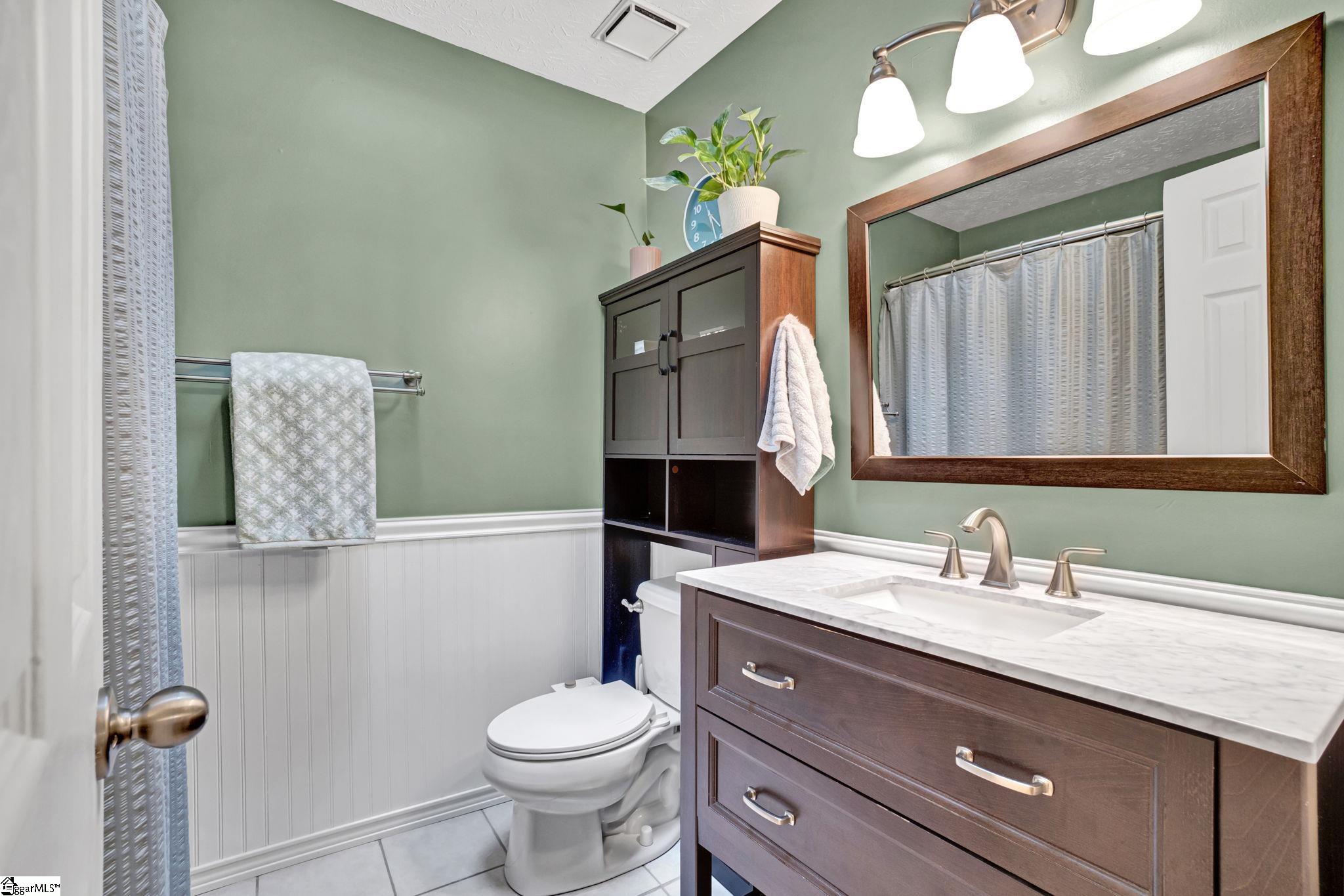215 E Shefford Street Greer, SC 29650