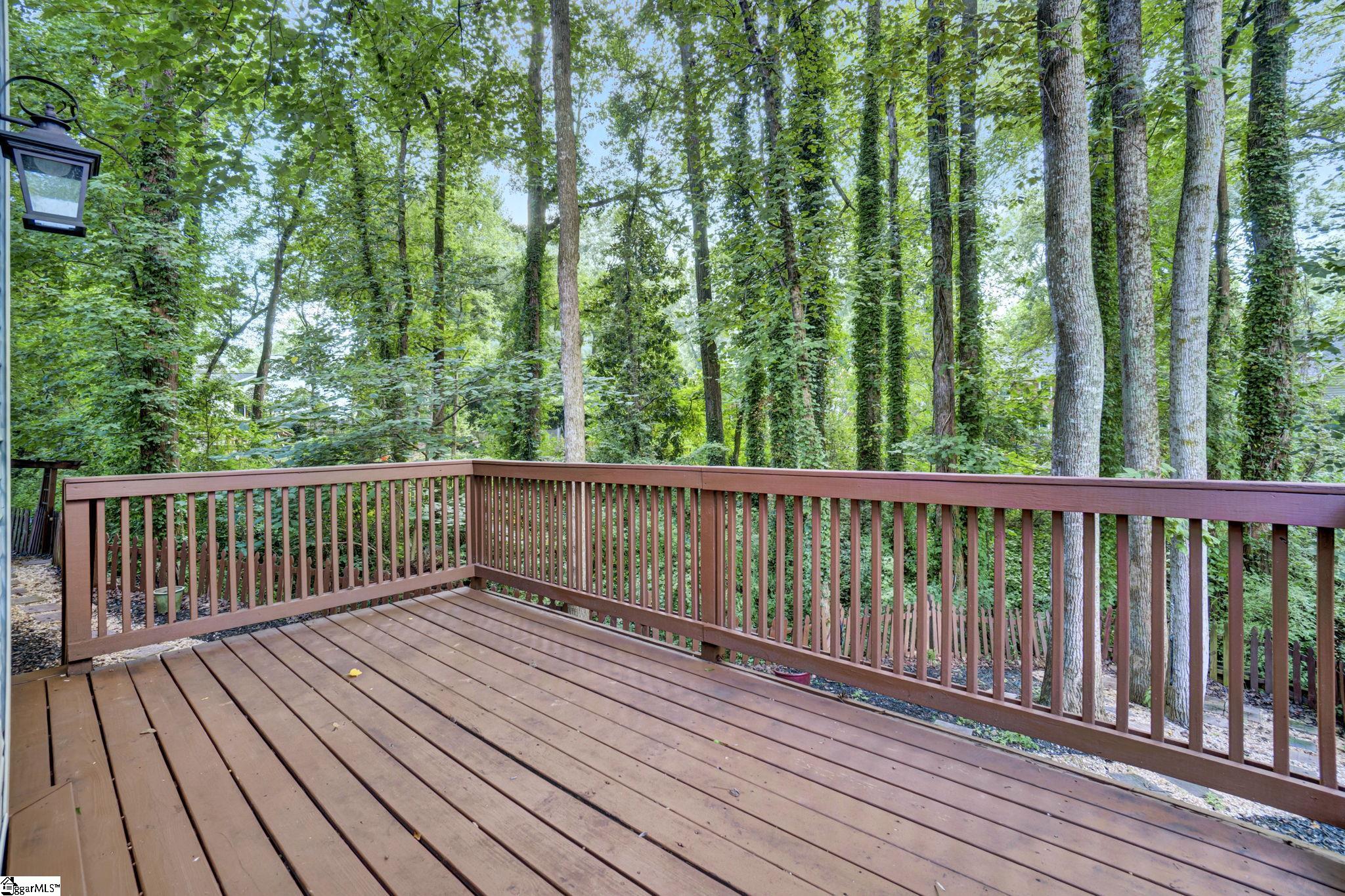 215 E Shefford Street Greer, SC 29650