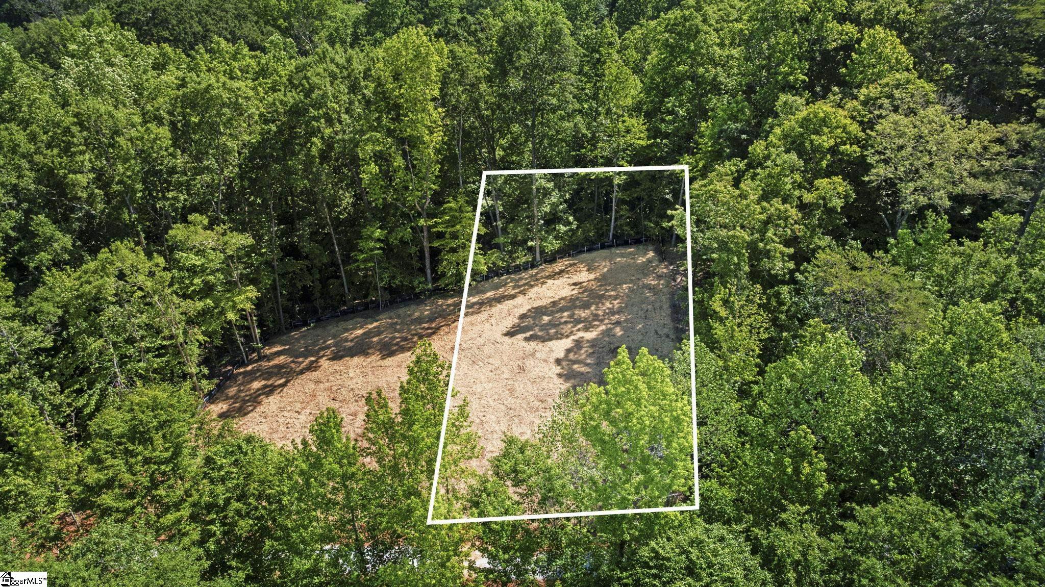 110 N Silver Lake Drive Taylors, SC 29687