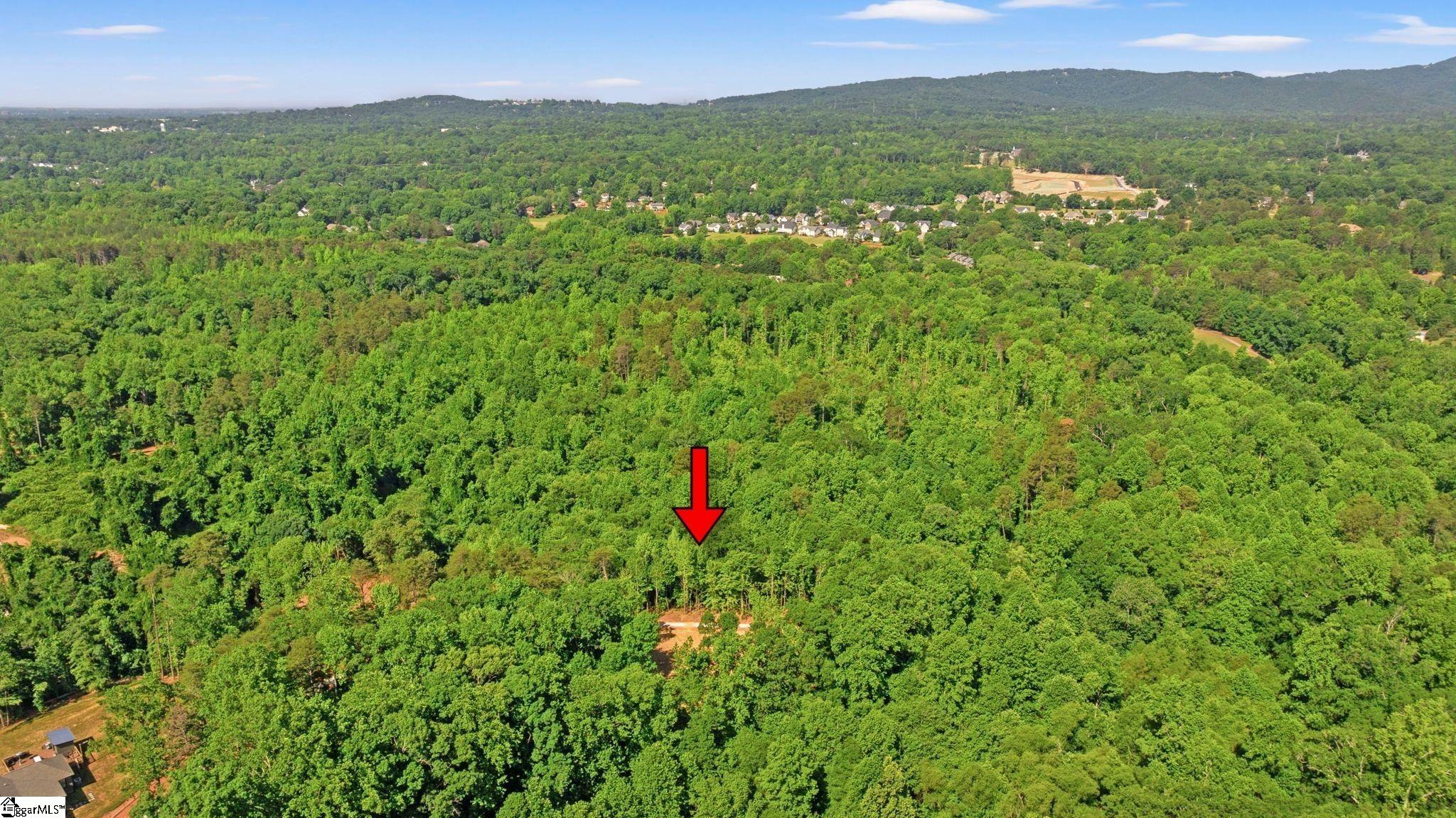 112 N Silver Lake Drive Taylors, SC 29687
