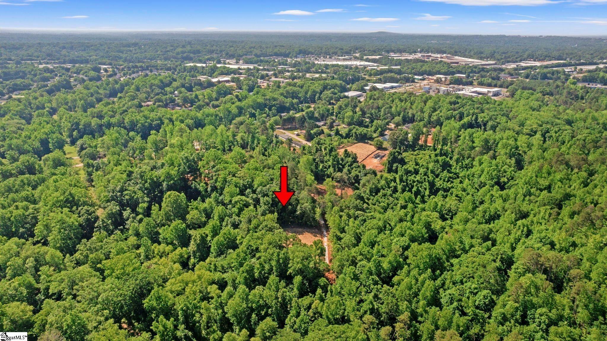 112 N Silver Lake Drive Taylors, SC 29687