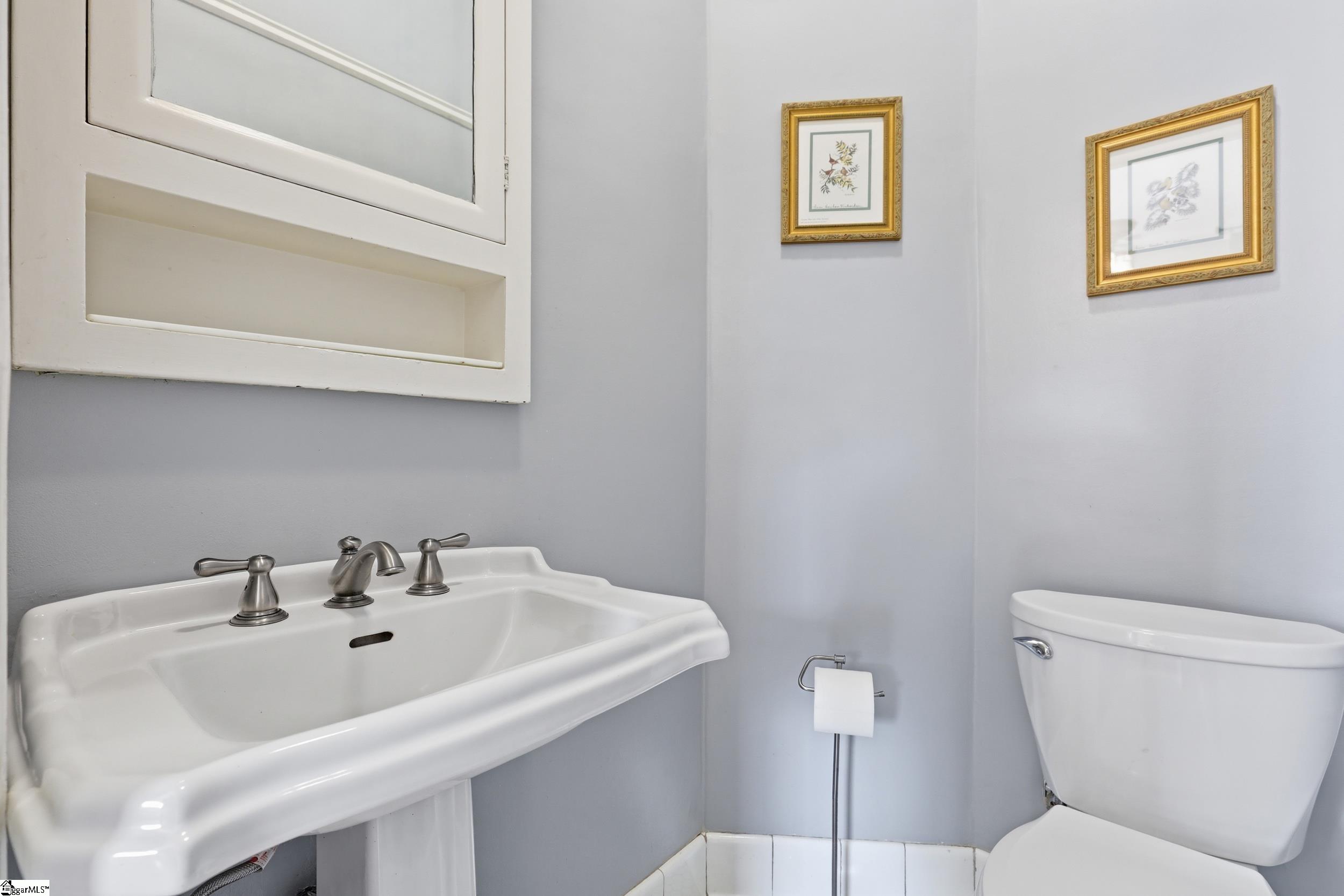 1007 E Calhoun Street Anderson, SC 29621