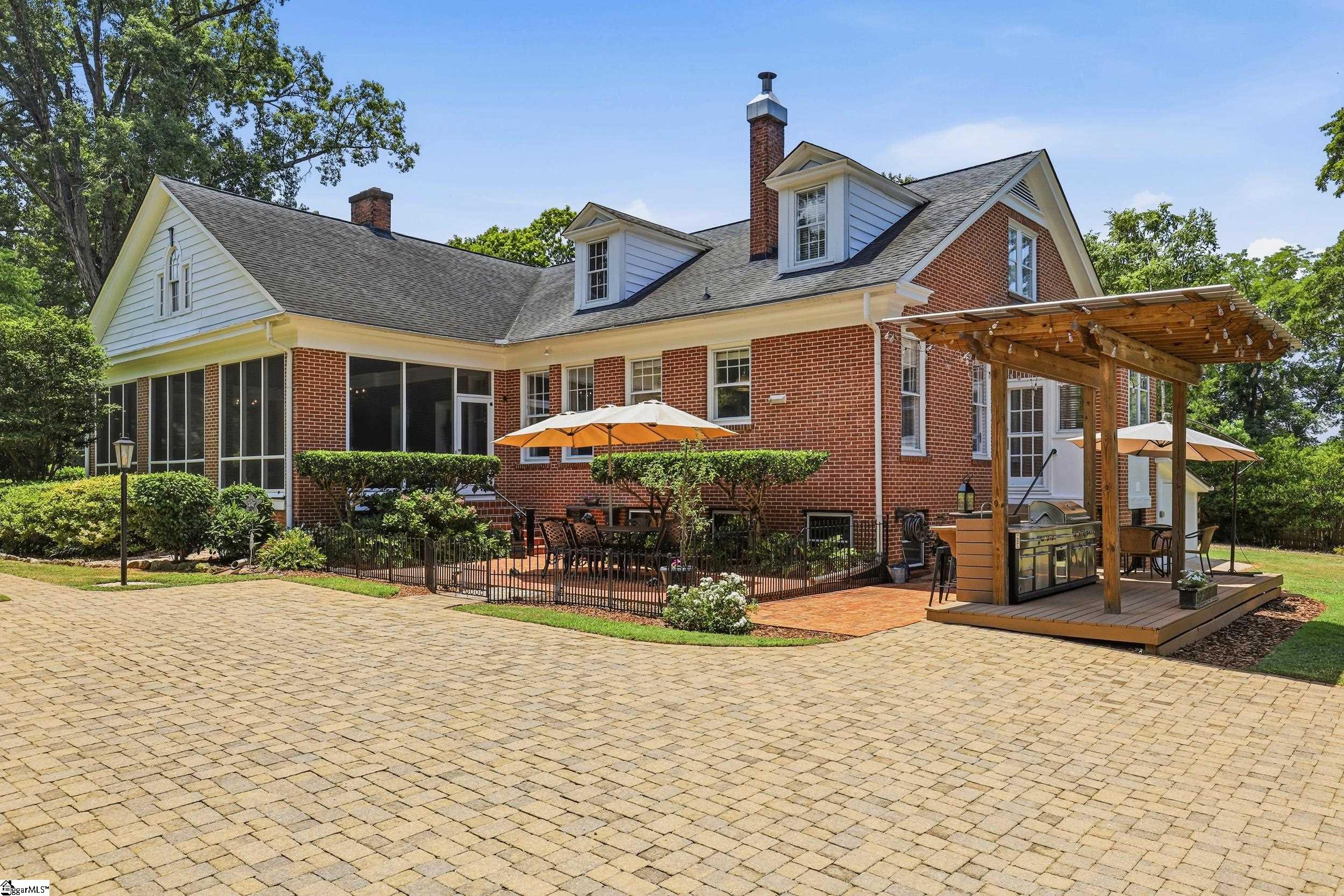 1007 E Calhoun Street Anderson, SC 29621