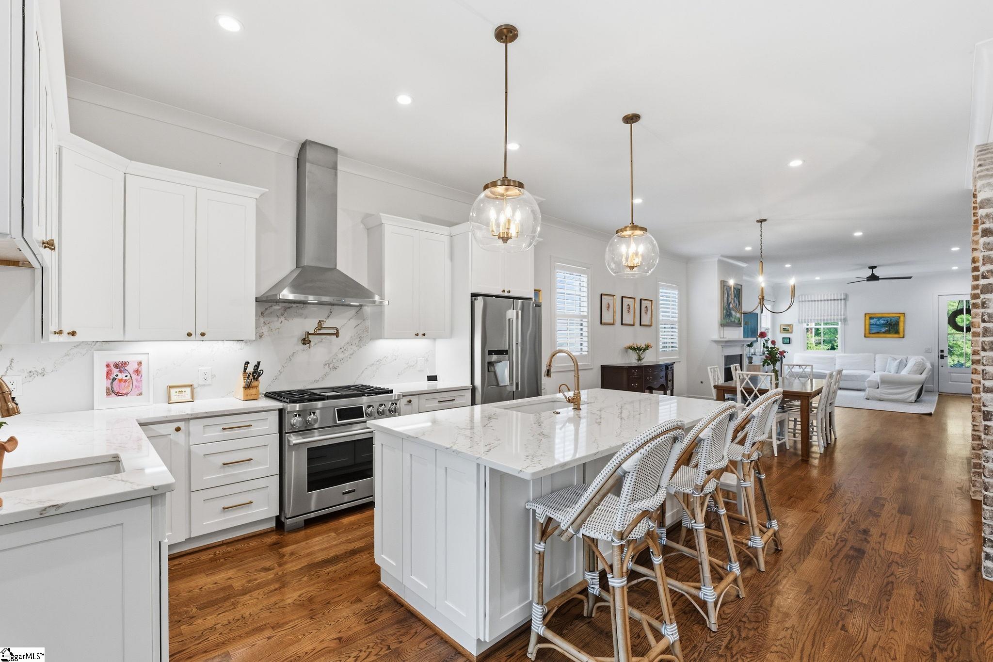 229 Cammer Avenue Greenville, SC 29605