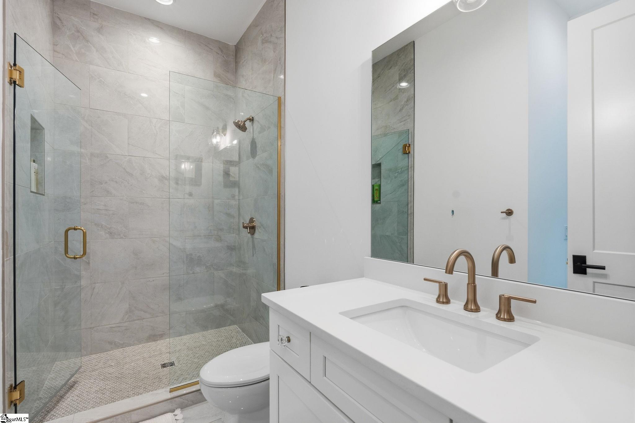 229 Cammer Avenue Greenville, SC 29605