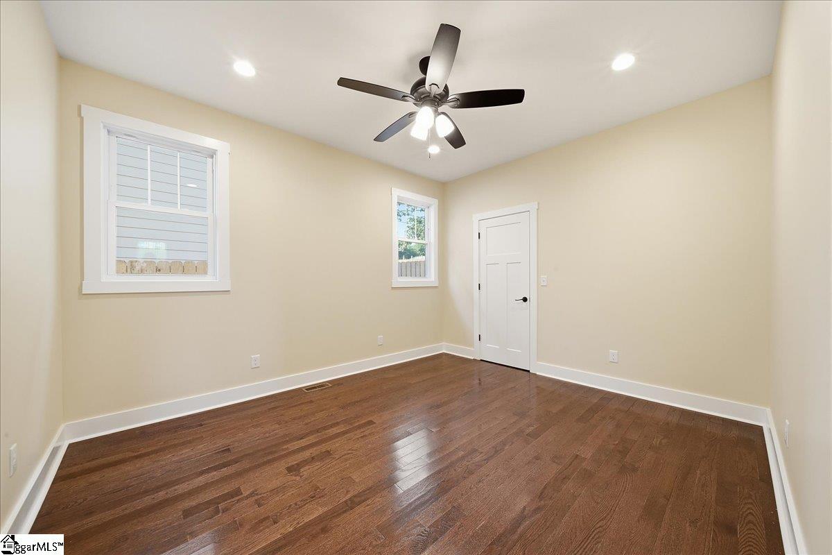 915 Dunbar Street Greenville, SC 29601