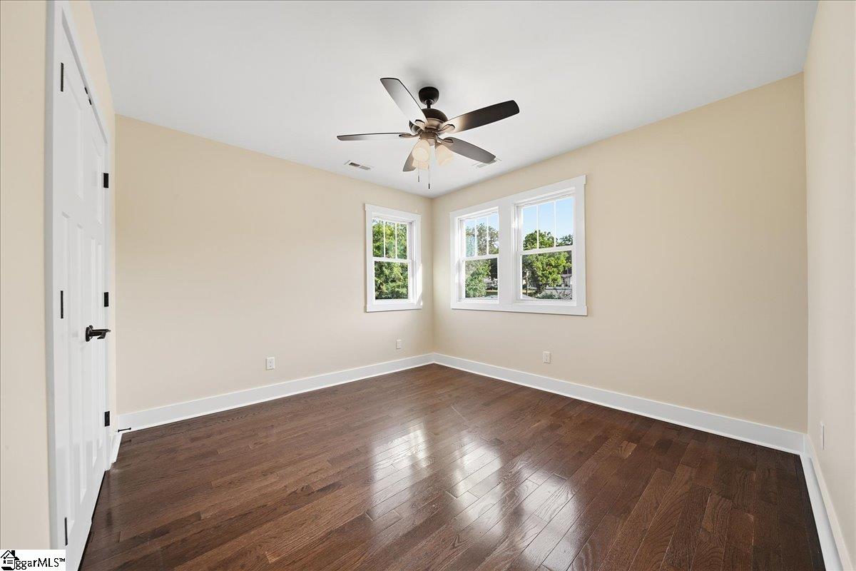915 Dunbar Street Greenville, SC 29601