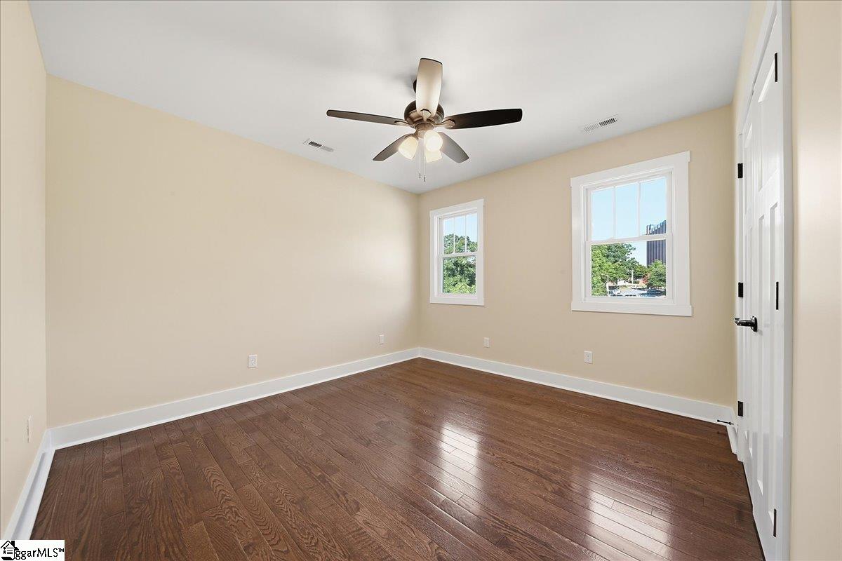 915 Dunbar Street Greenville, SC 29601