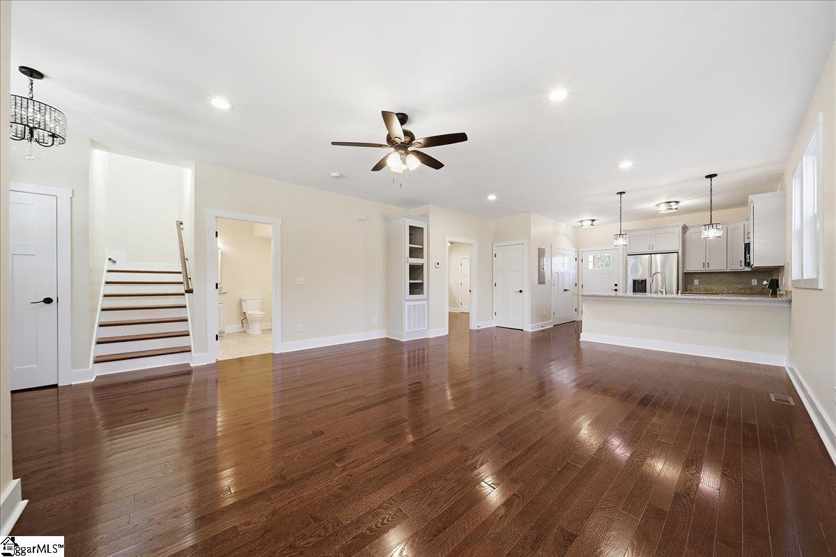 915 Dunbar Street Greenville, SC 29601