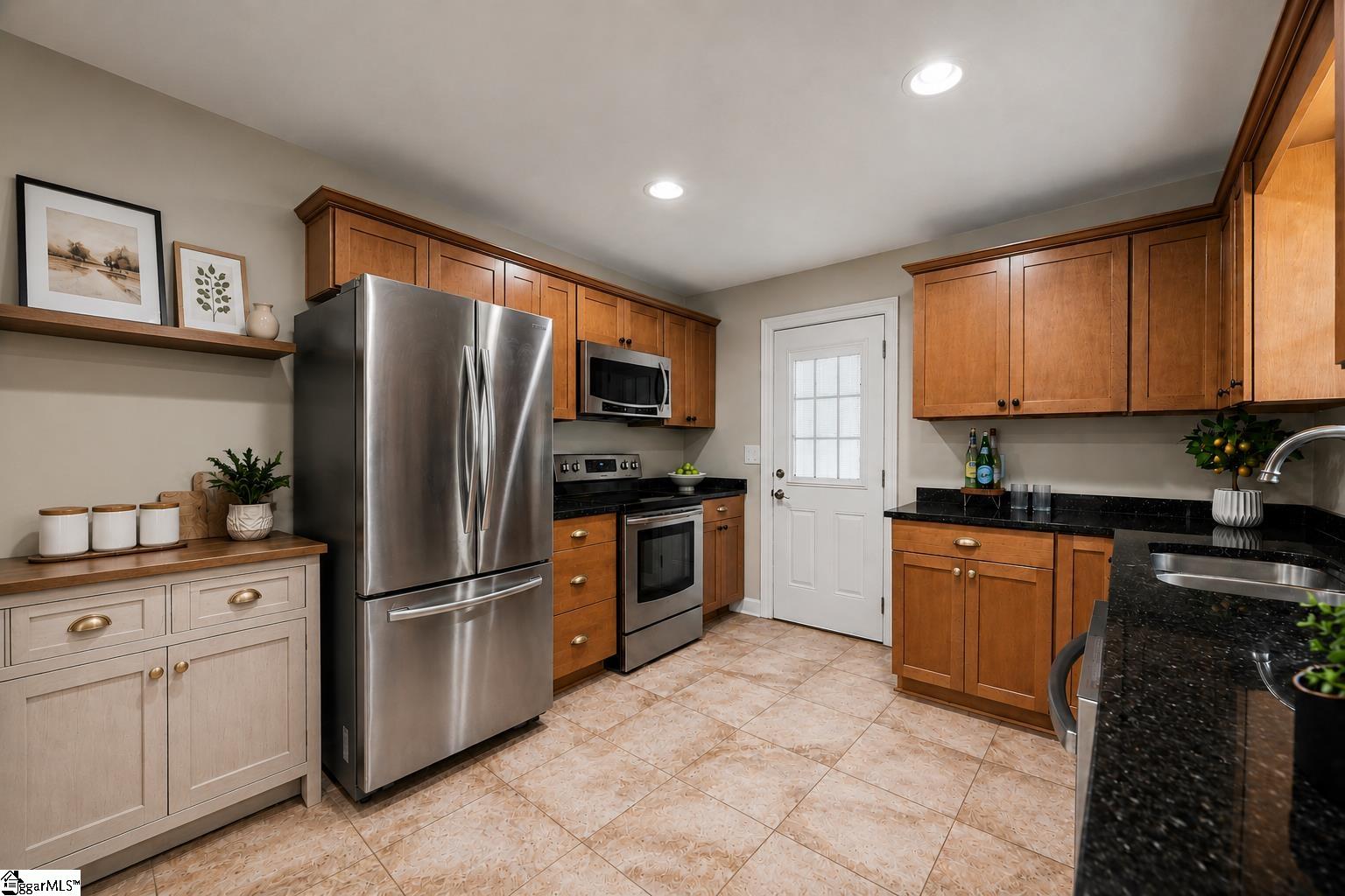 219 Barry Drive Greer, SC 29650