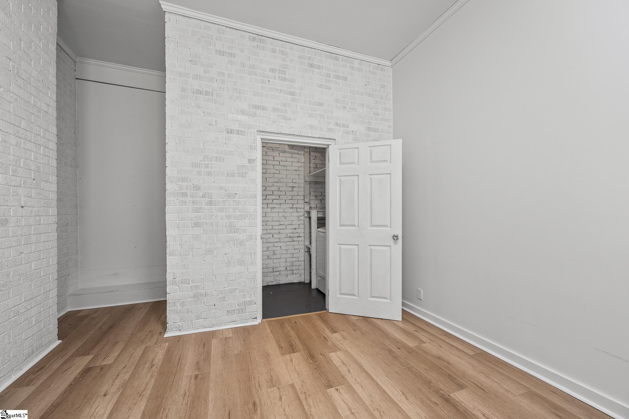 219 Barry Drive Greer, SC 29650
