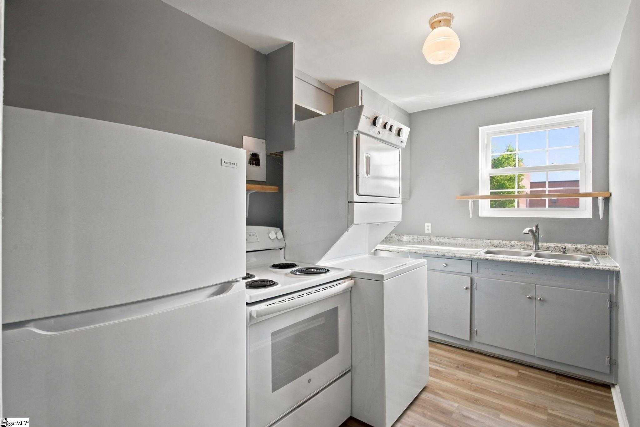 100 Lewis Drive UNIT Unit 22P Greenville, SC 29605