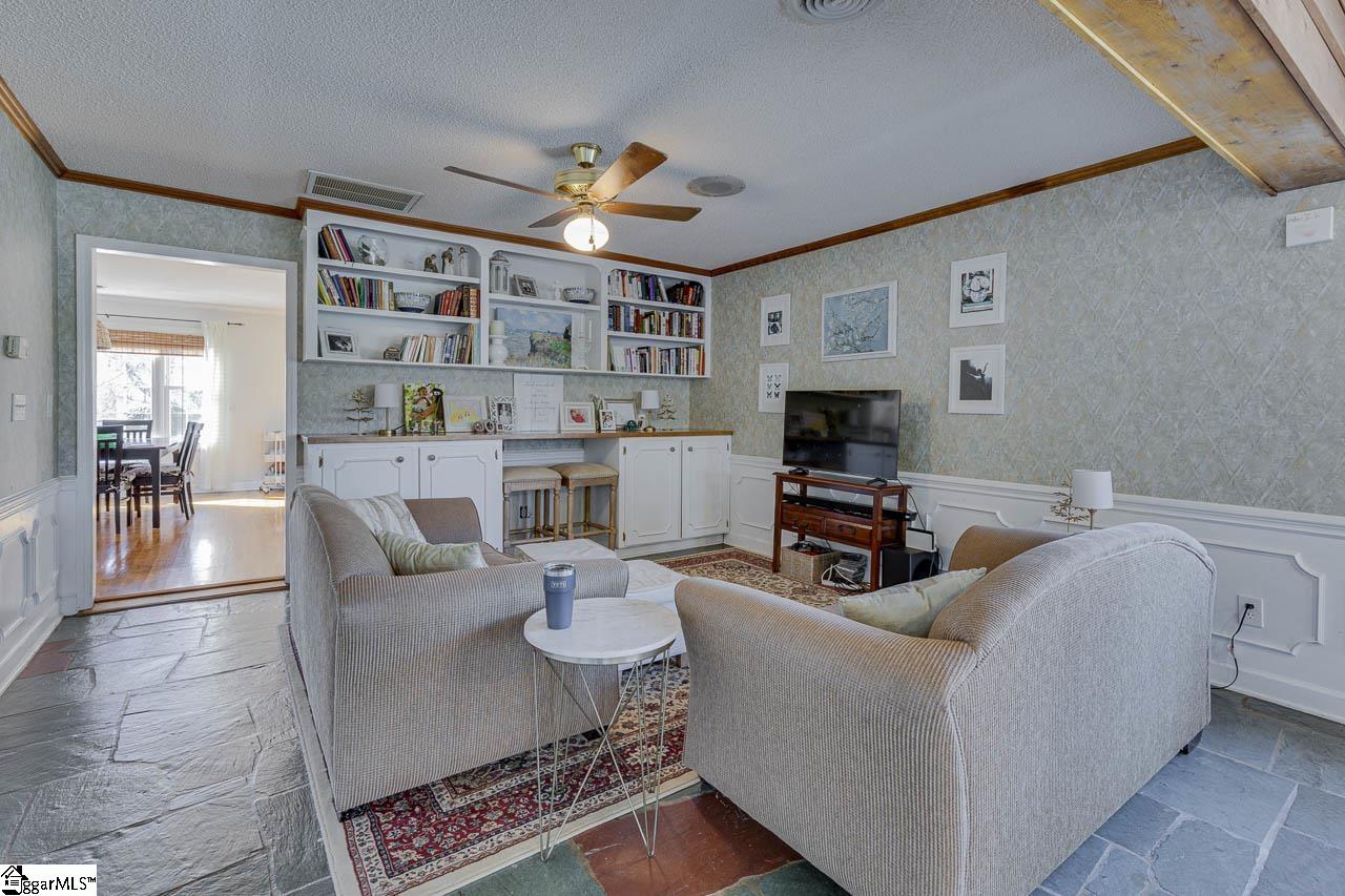 136 Club Drive Simpsonville, SC 29681
