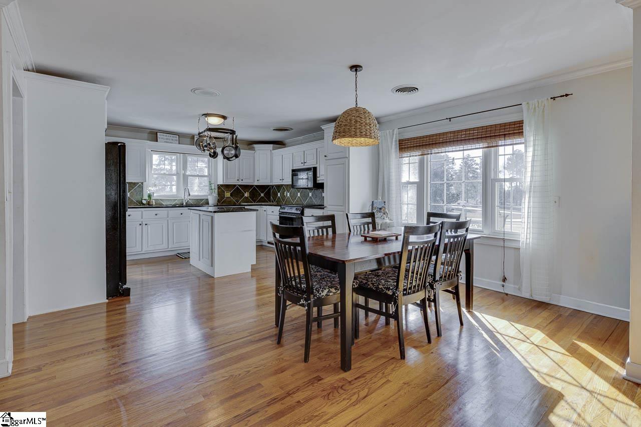 136 Club Drive Simpsonville, SC 29681