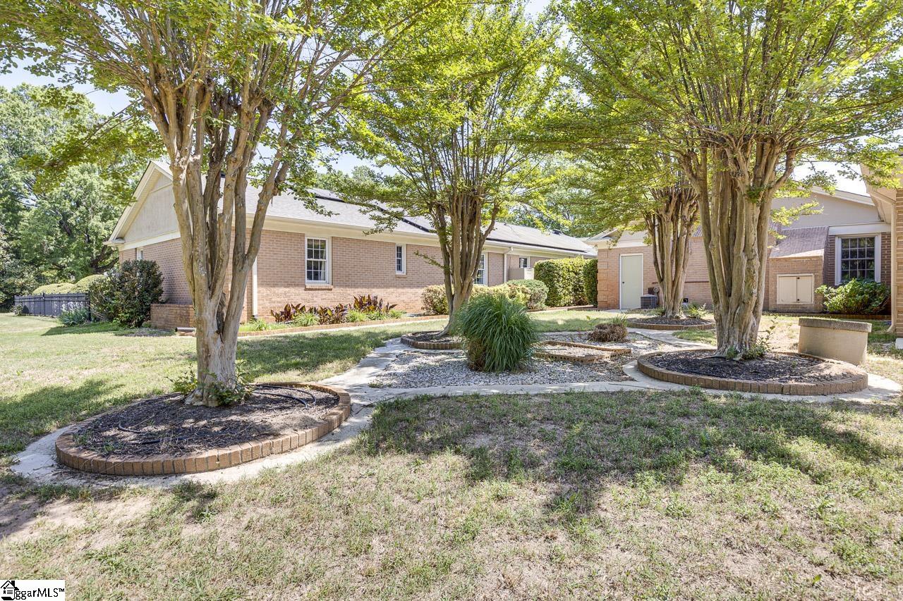 136 Club Drive Simpsonville, SC 29681