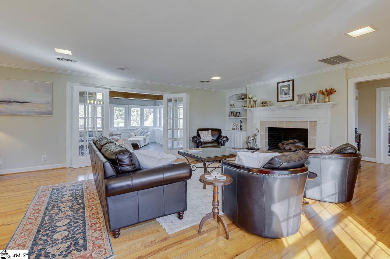 136 Club Drive Simpsonville, SC 29681