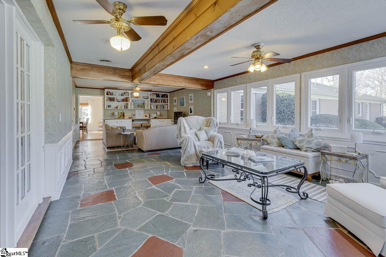 136 Club Drive Simpsonville, SC 29681