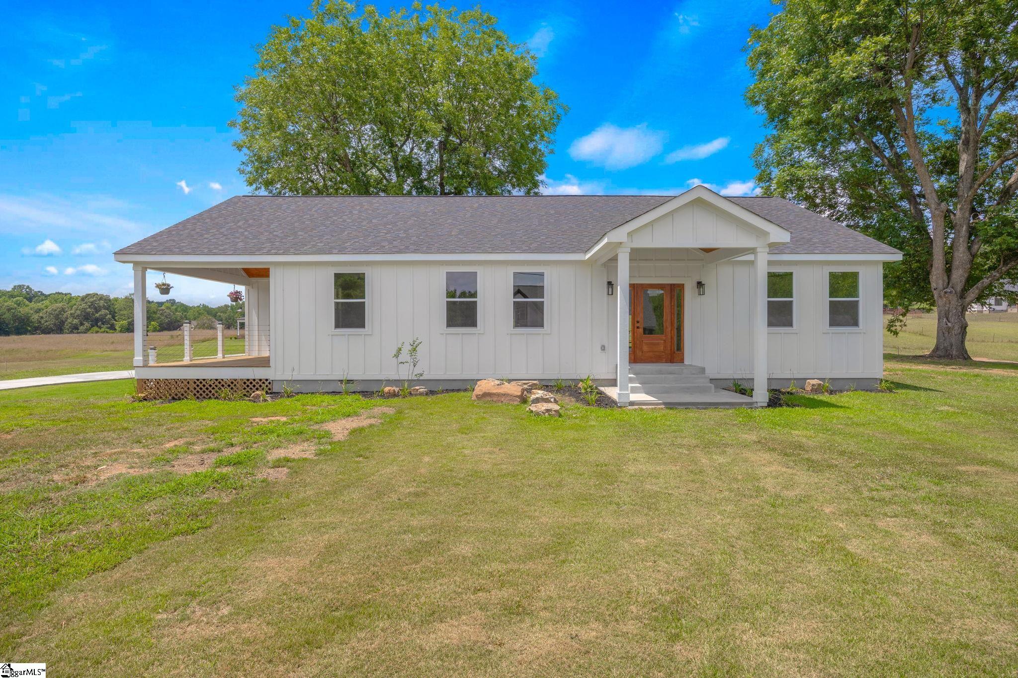 2024 Edwards Lake Road Greer, SC 29651