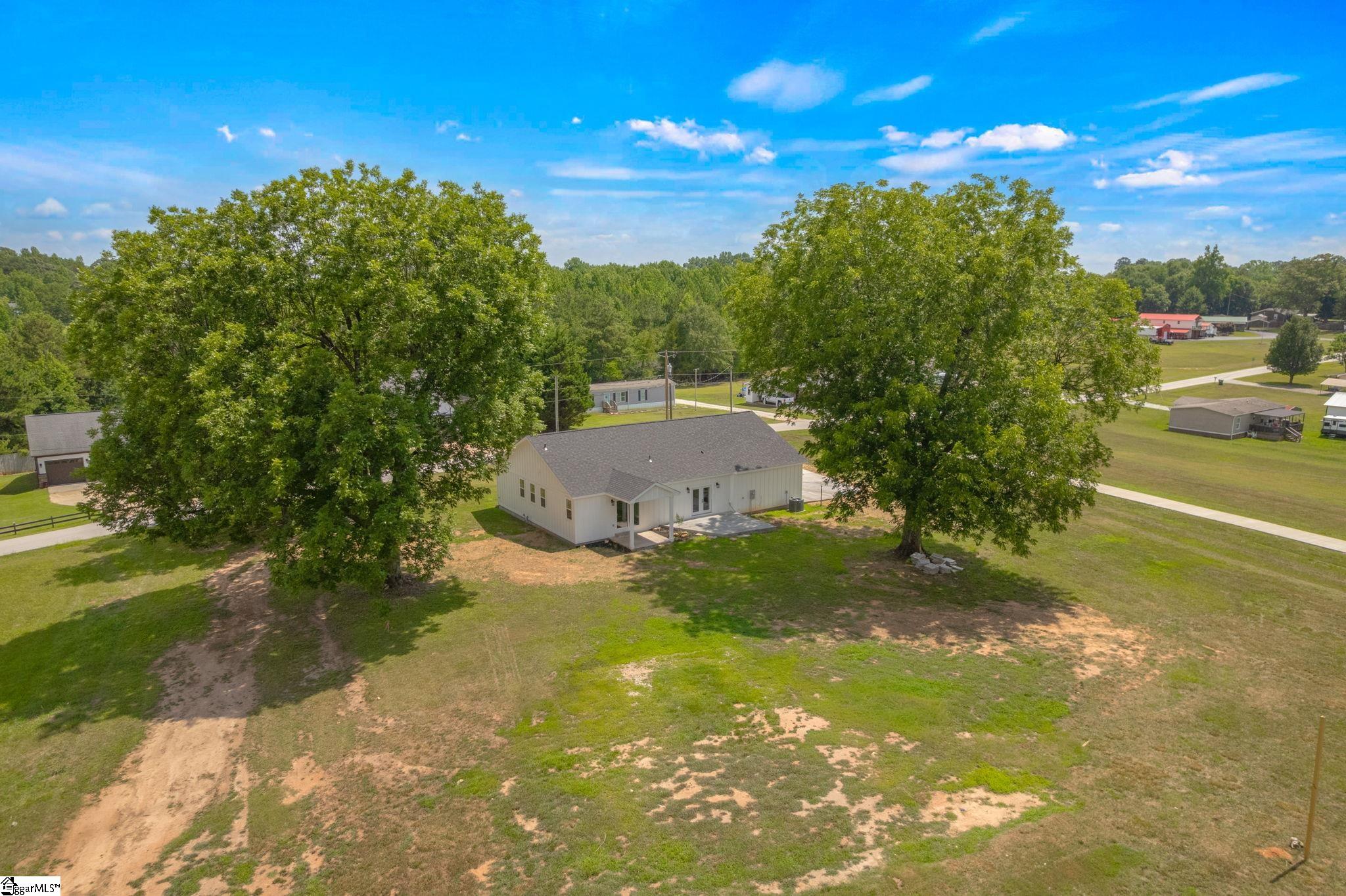 2024 Edwards Lake Road Greer, SC 29651