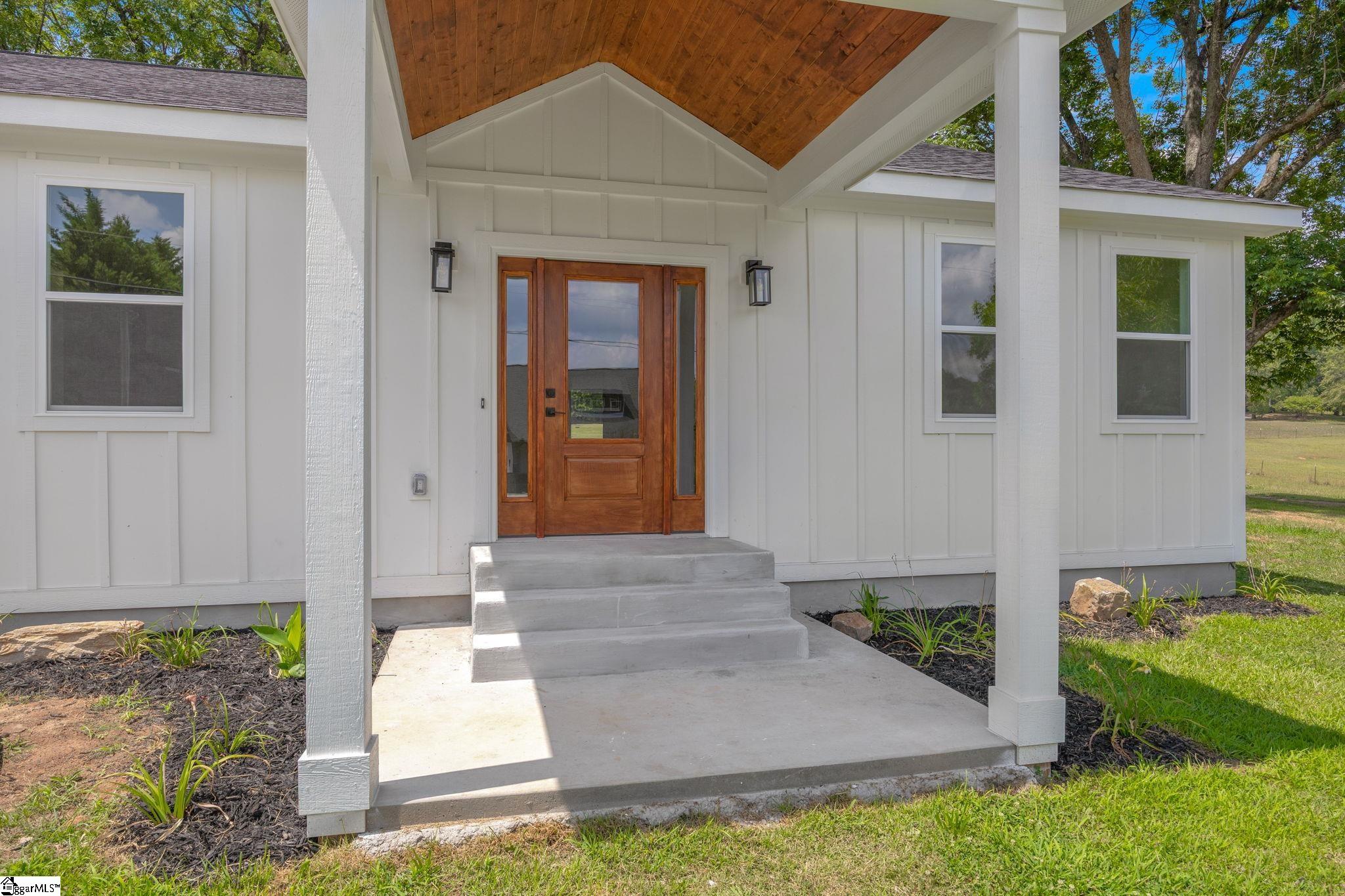 2024 Edwards Lake Road Greer, SC 29651