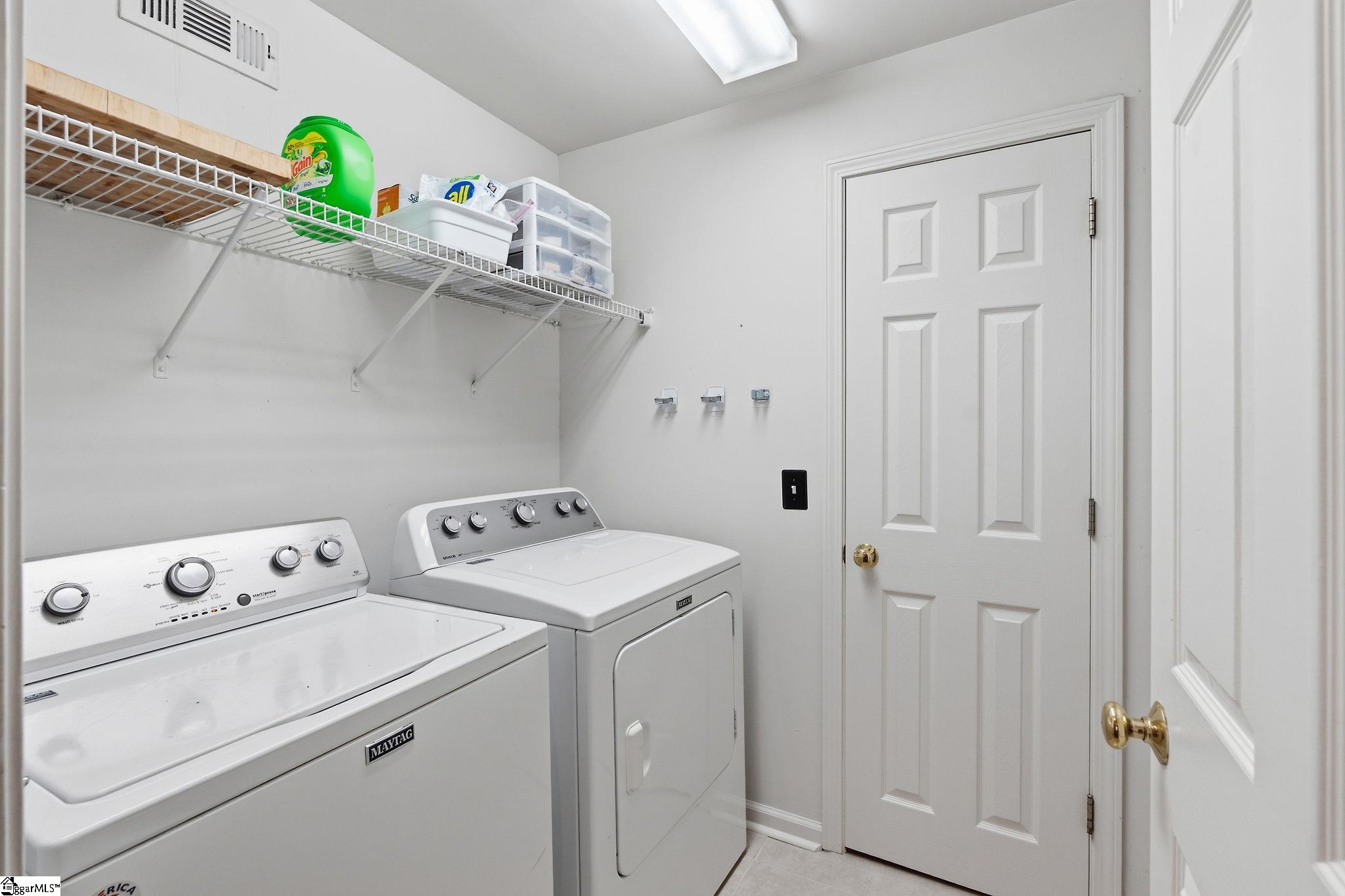 106 Cardinal Court Simpsonville, SC 29681