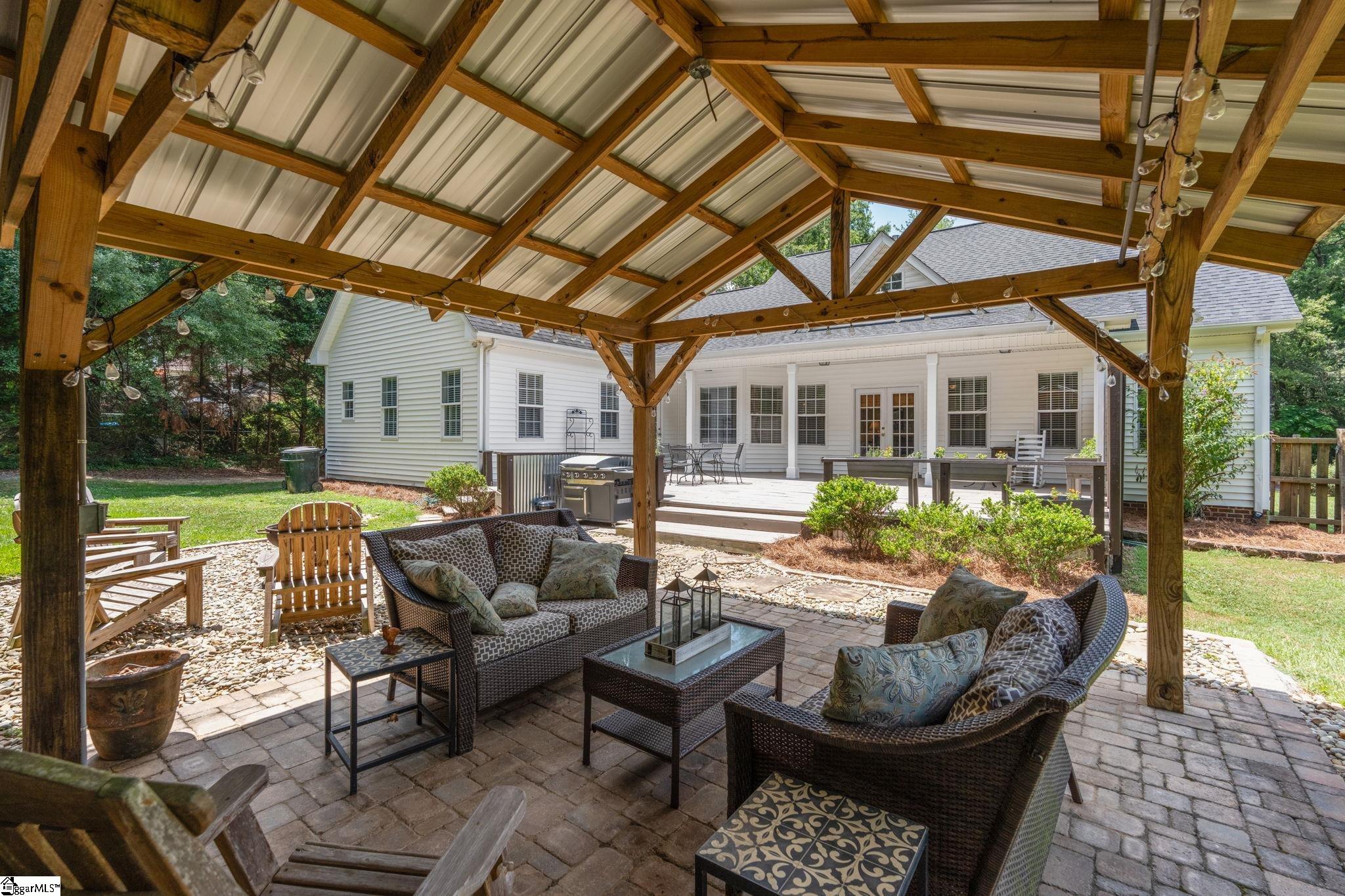 106 Cardinal Court Simpsonville, SC 29681