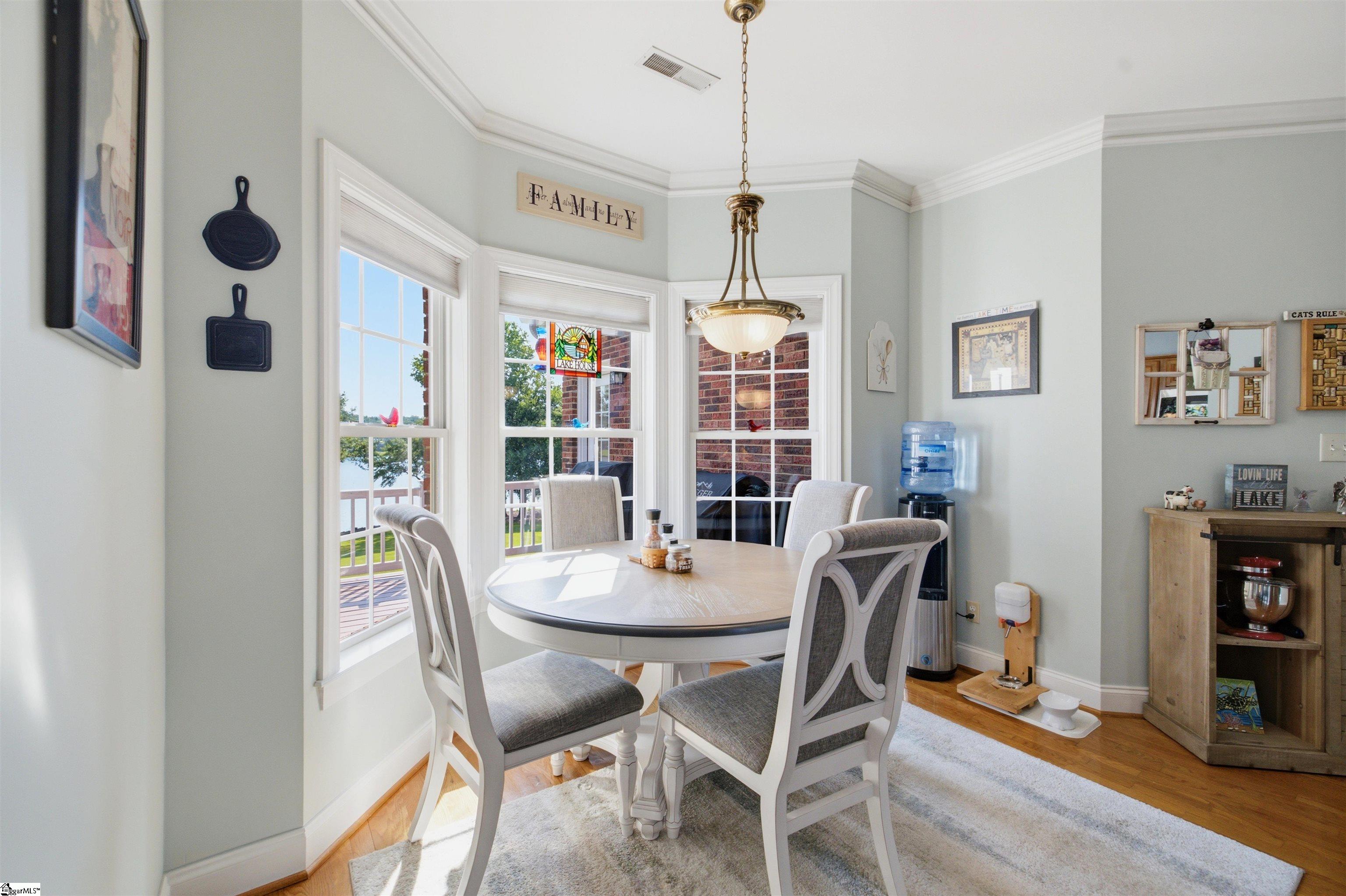 105 Coogan Bluff Hodges, SC 29653