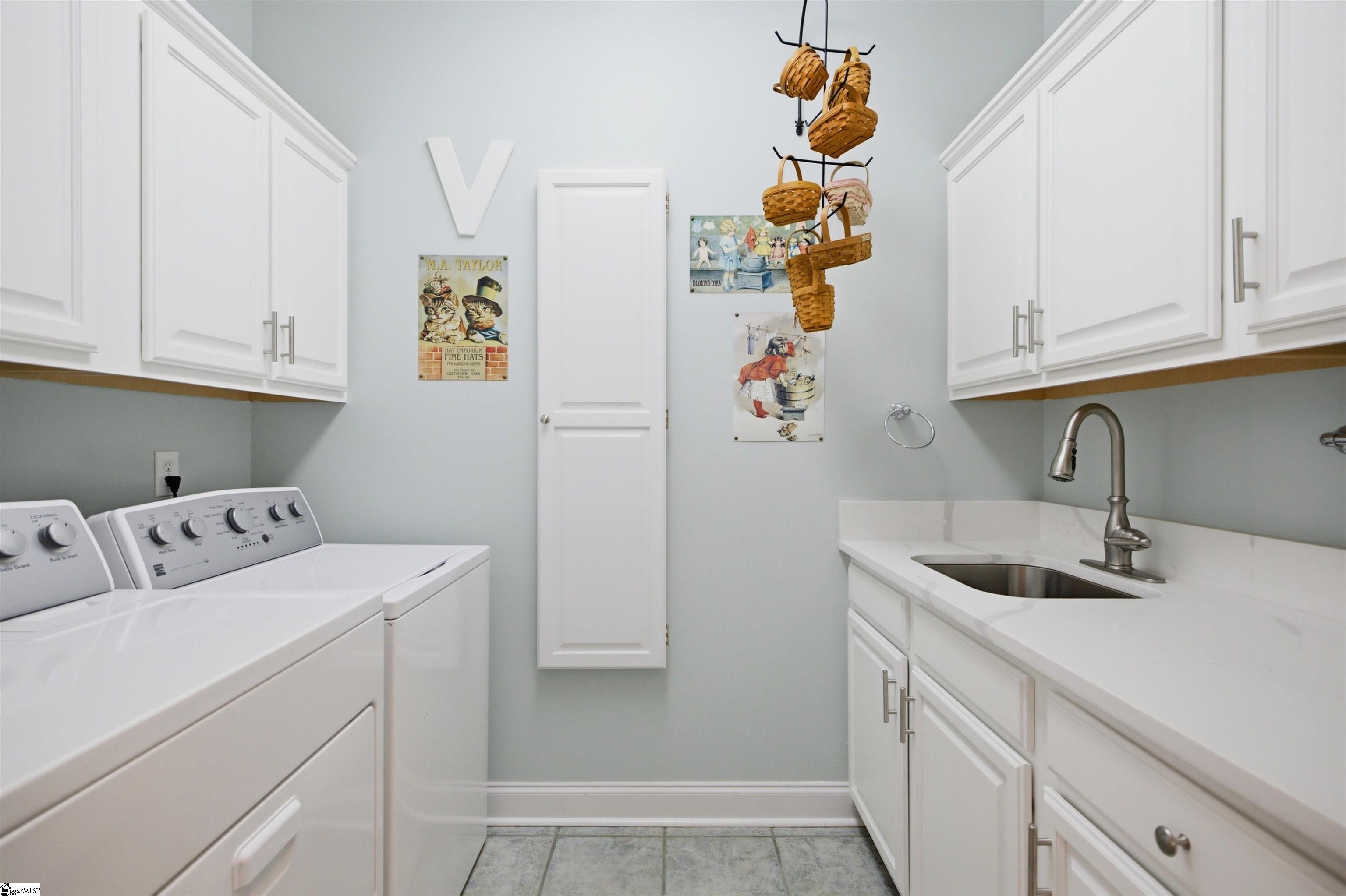 105 Coogan Bluff Hodges, SC 29653