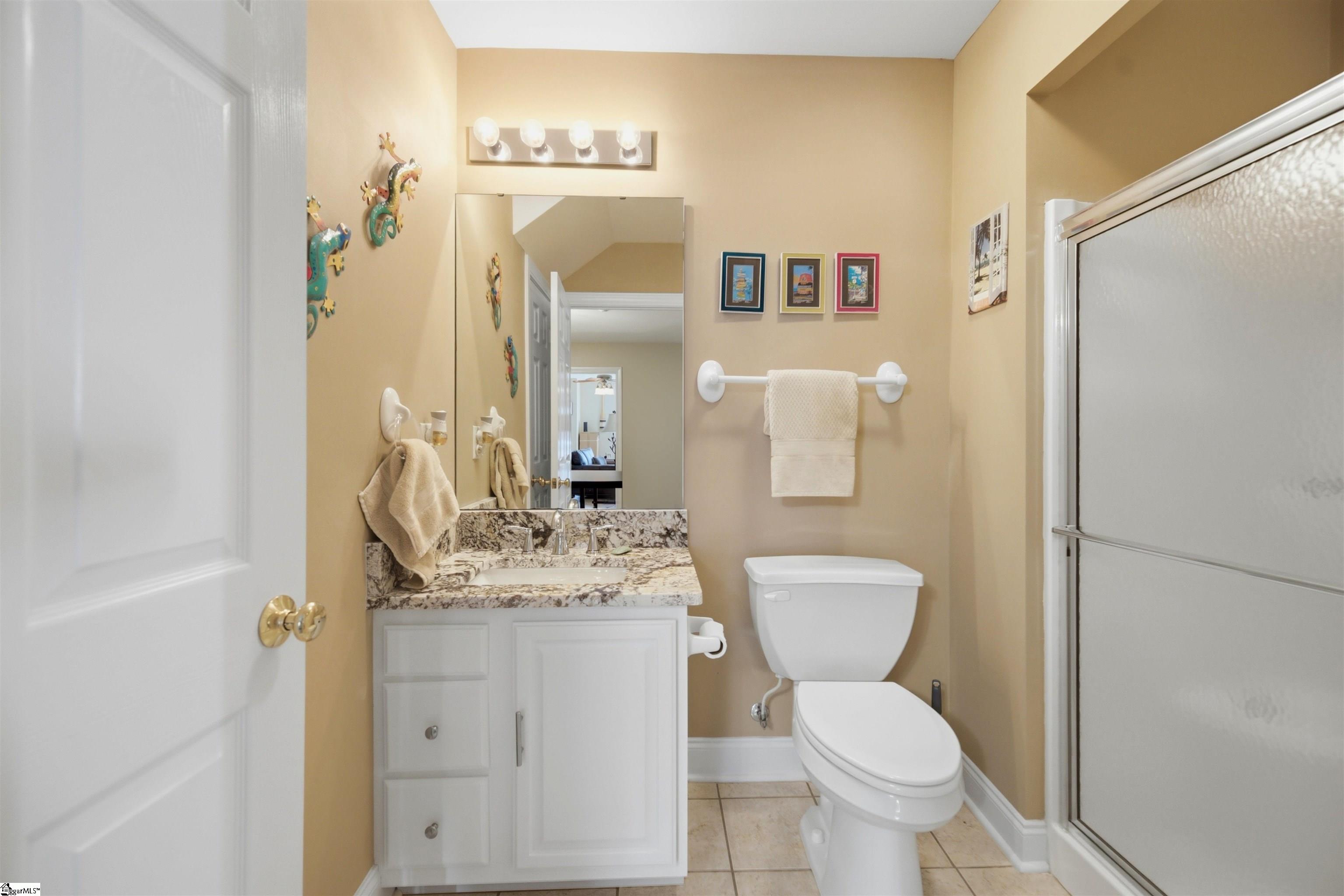 105 Coogan Bluff Hodges, SC 29653