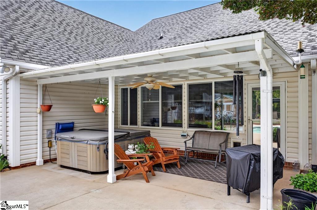534 Broadwater Circle Anderson, SC 29626