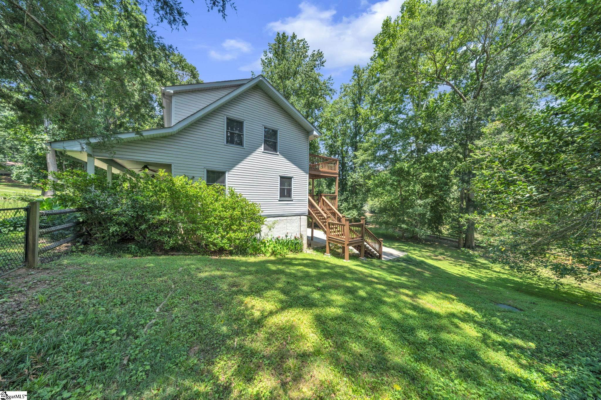 215 Riverside Drive Piedmont, SC 29673