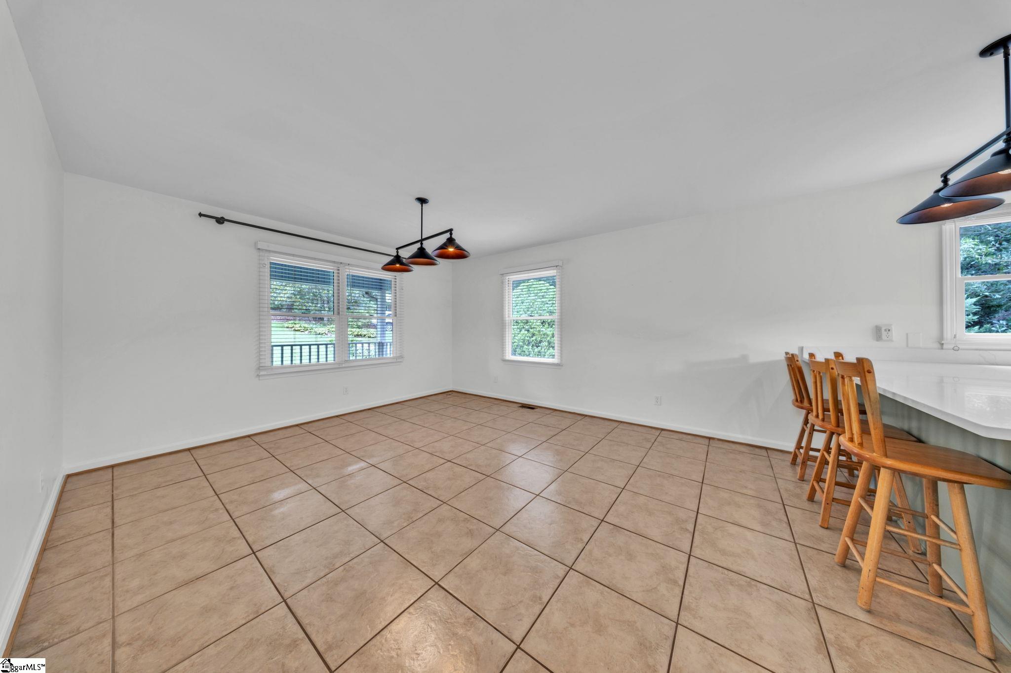 215 Riverside Drive Piedmont, SC 29673